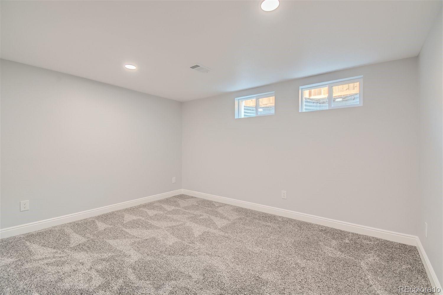 MLS Image #23 for 14032 e 32nd place,aurora, Colorado