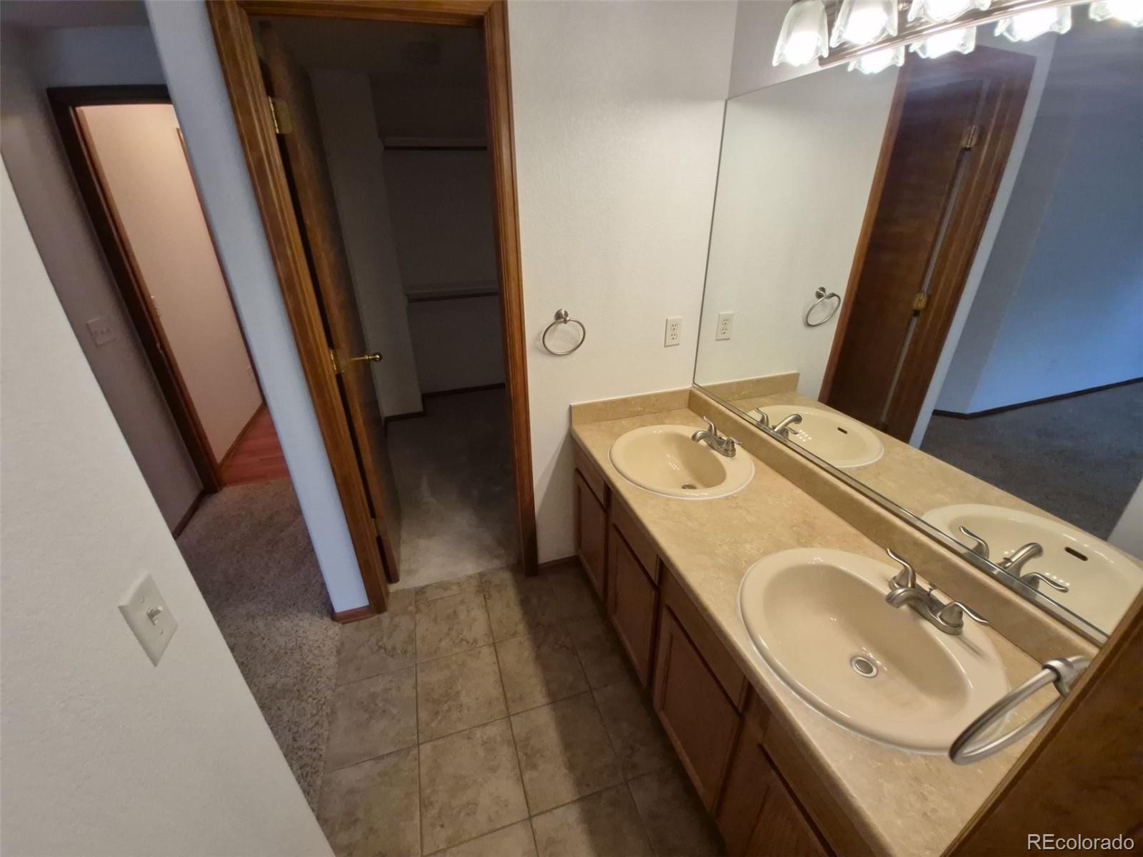 MLS Image #21 for 2239 s truckee street,aurora, Colorado