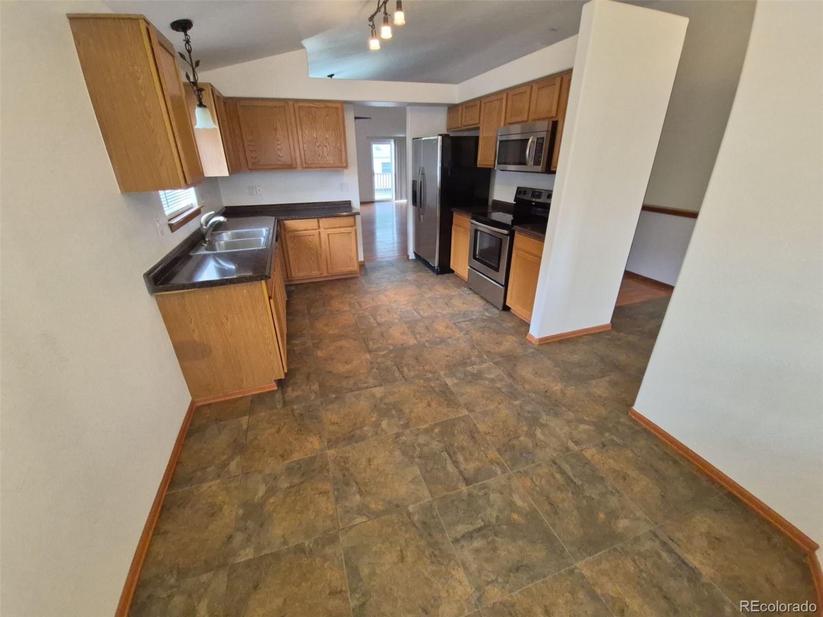 MLS Image #8 for 2239 s truckee street,aurora, Colorado