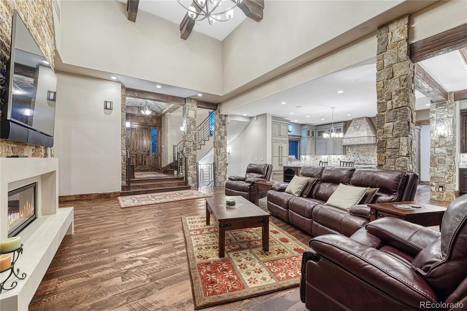 MLS Image #8 for 954  country club parkway,castle rock, Colorado