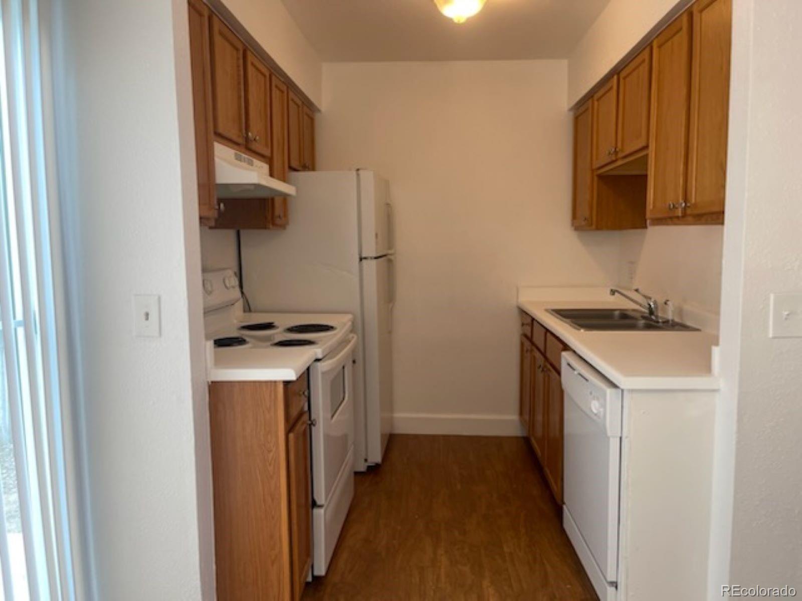 MLS Image #6 for 912 s peoria street ,aurora, Colorado