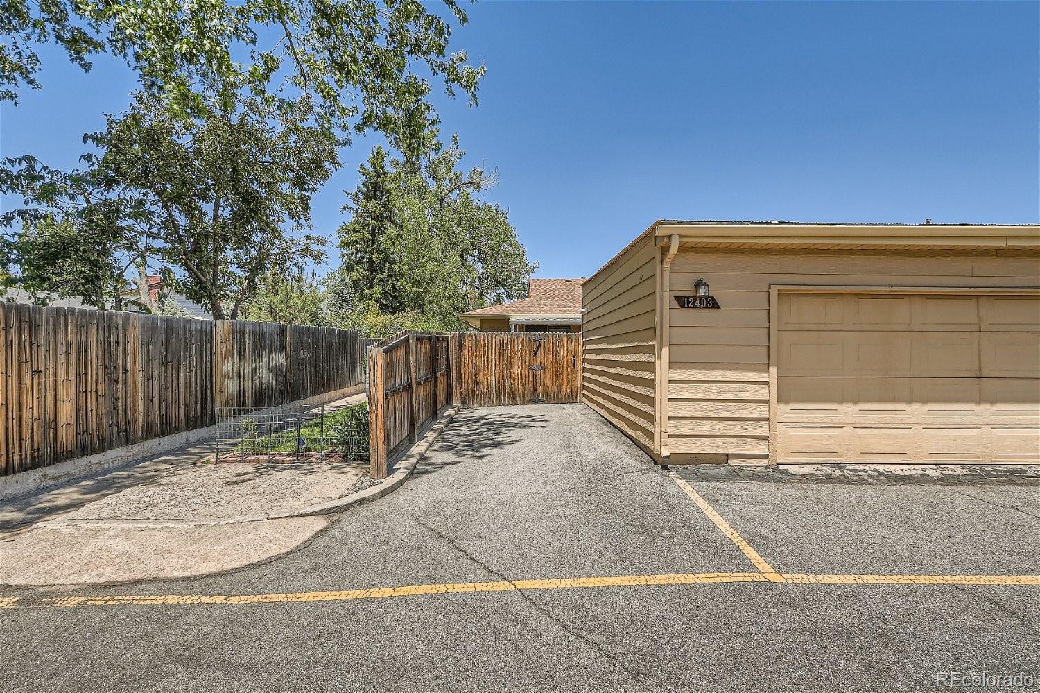 MLS Image #20 for 12403 e louisiana avenue,aurora, Colorado