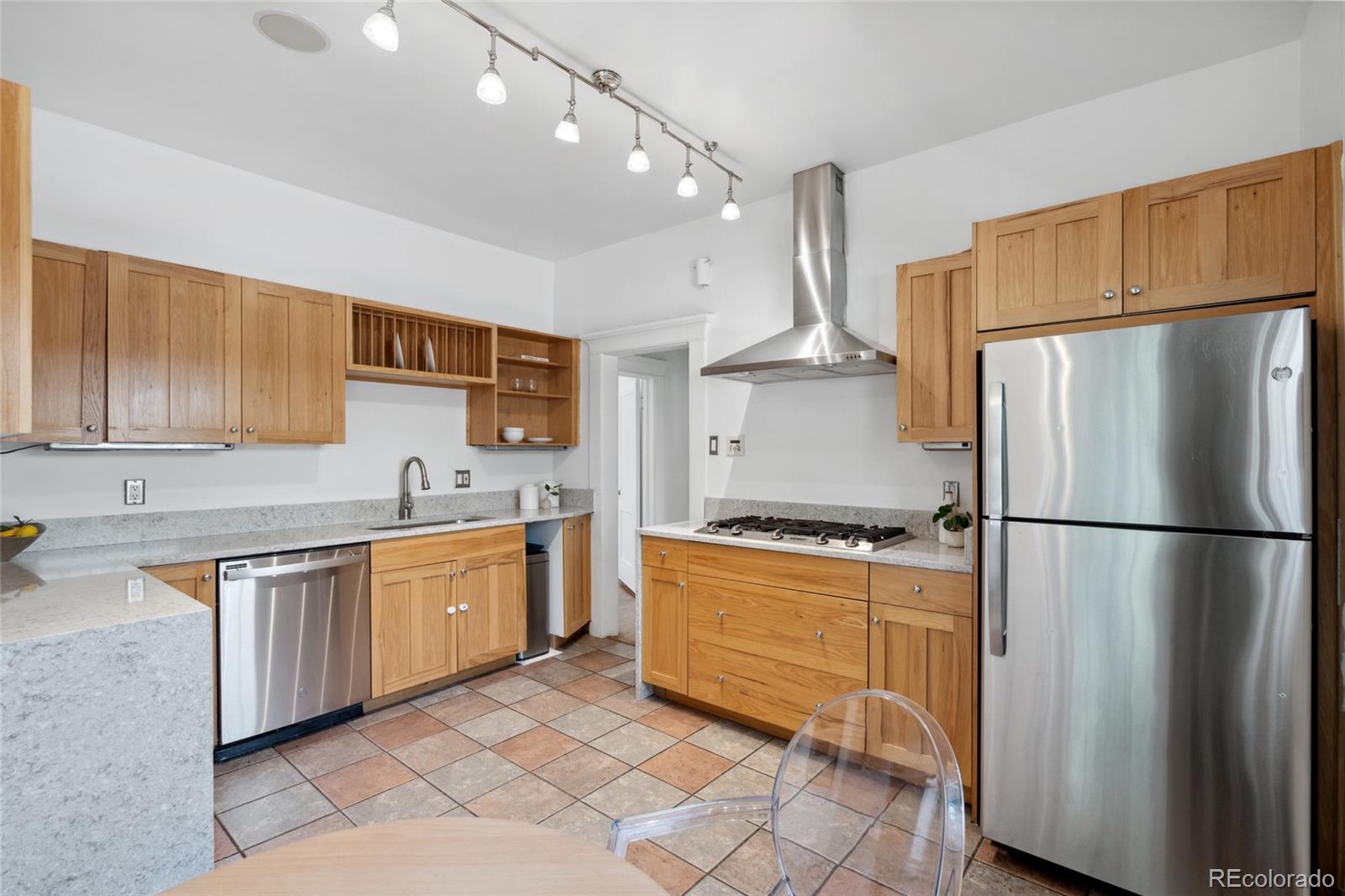 MLS Image #20 for 1450  bellaire street,denver, Colorado