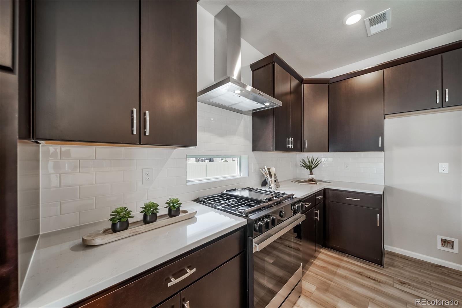 MLS Image #5 for 5150 n quemoy court,aurora, Colorado