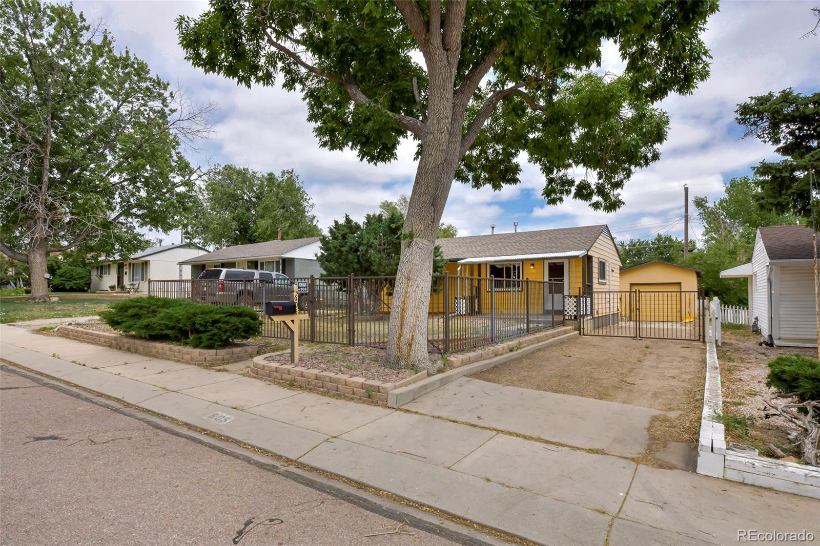 MLS Image #1 for 605  erie road,colorado springs, Colorado