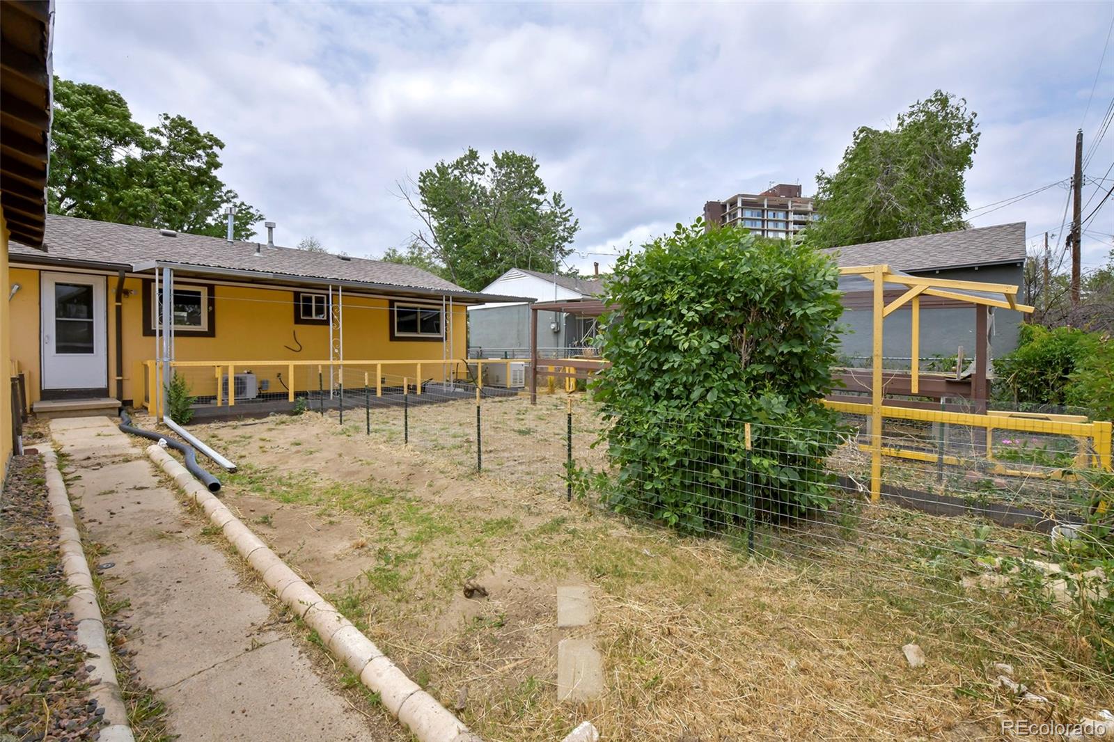 MLS Image #15 for 605  erie road,colorado springs, Colorado