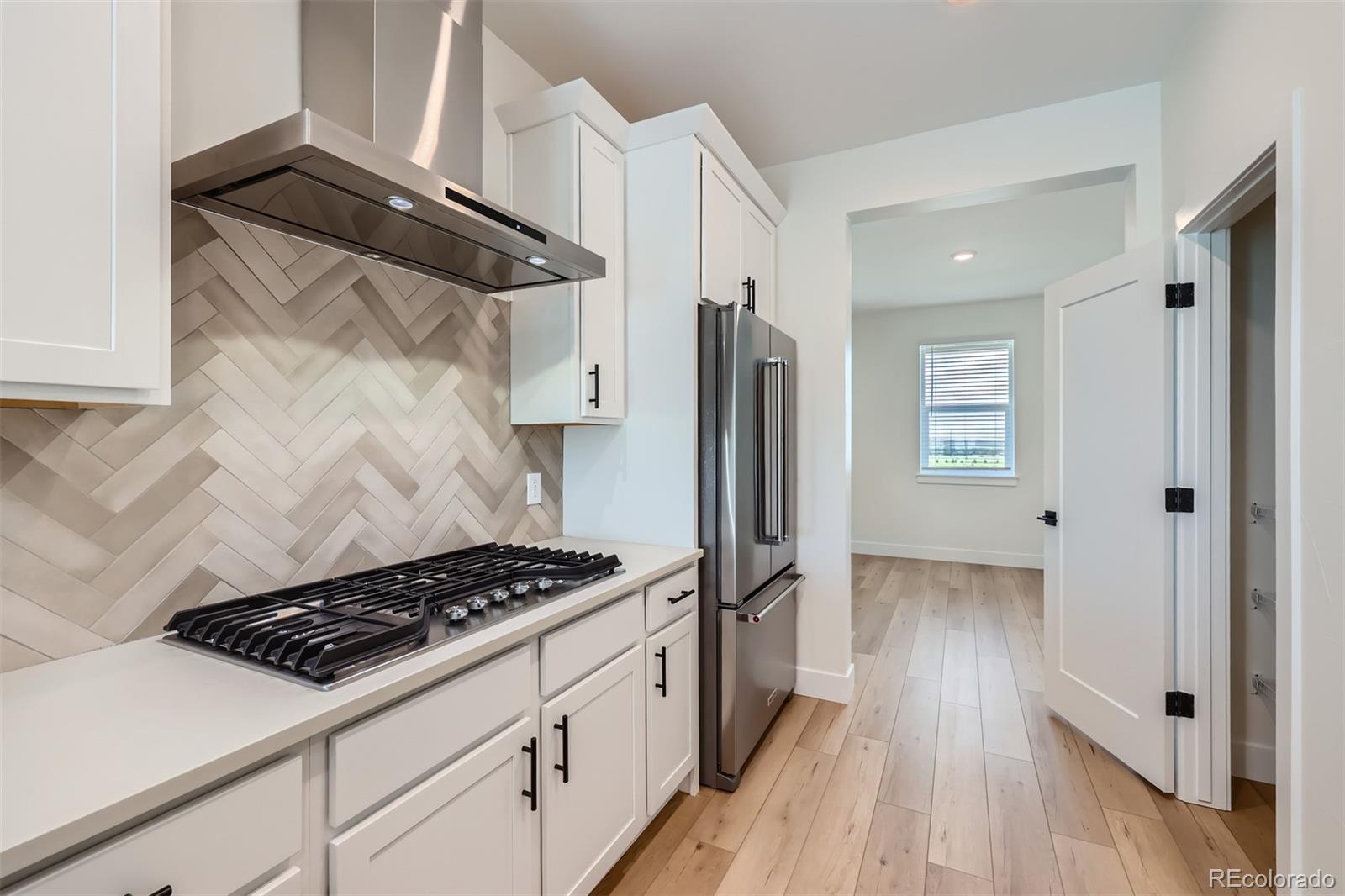 MLS Image #10 for 42982  colonial trail,elizabeth, Colorado