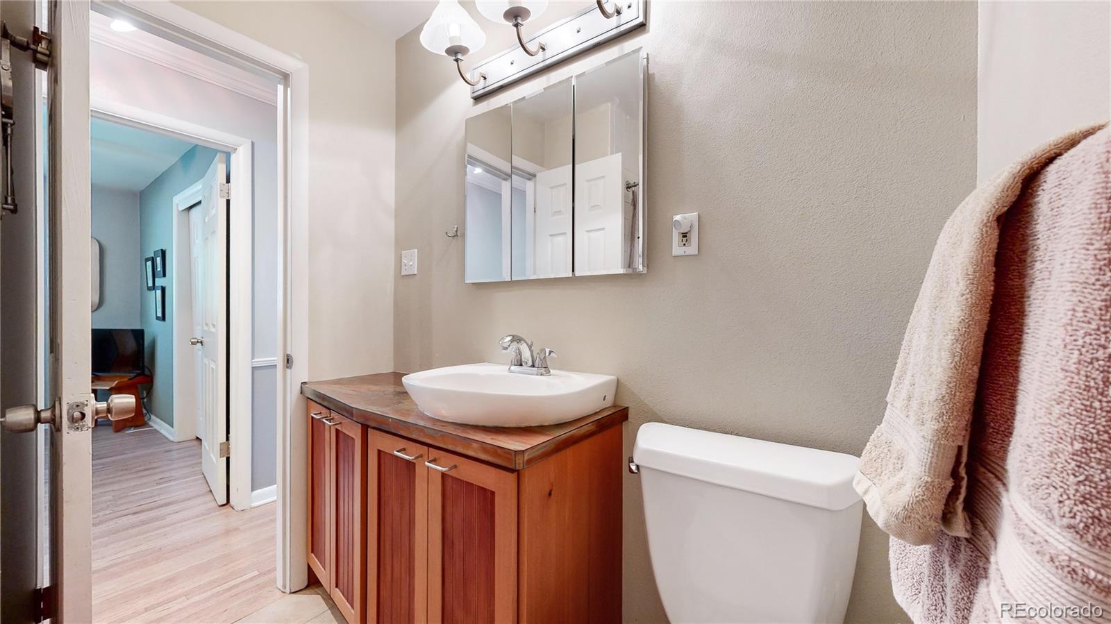 MLS Image #17 for 4721 e wyoming place,denver, Colorado