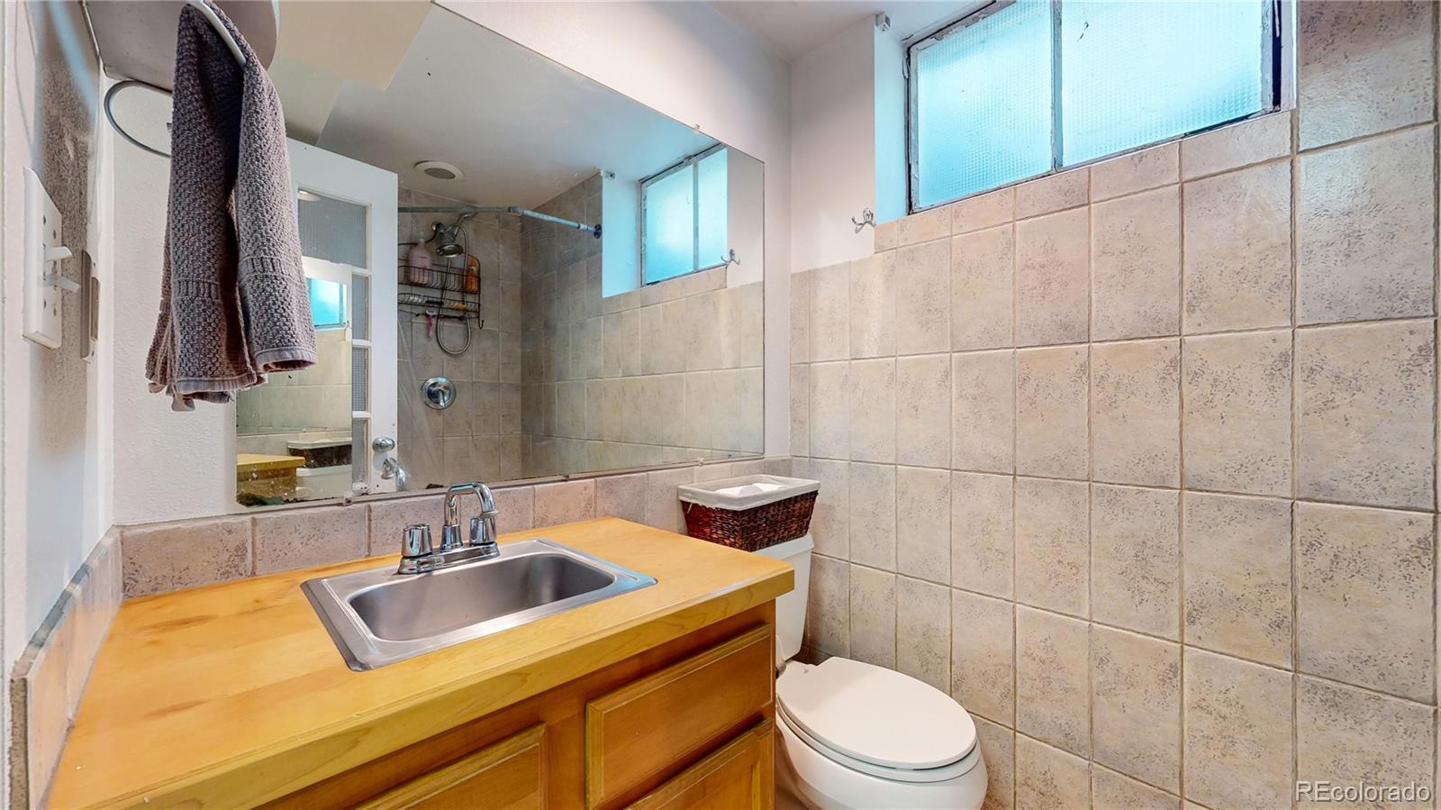 MLS Image #28 for 4721 e wyoming place,denver, Colorado