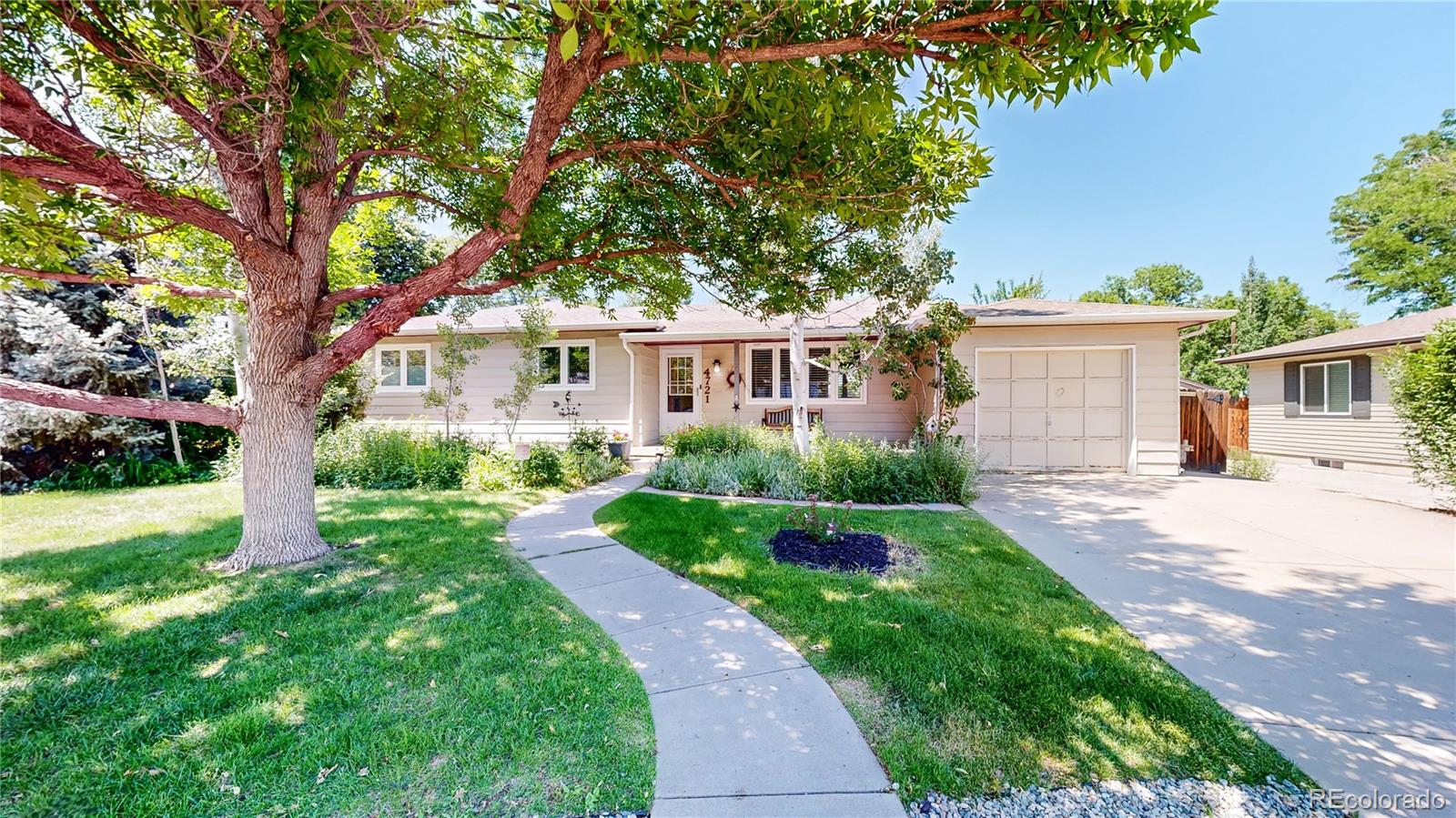 MLS Image #3 for 4721 e wyoming place,denver, Colorado