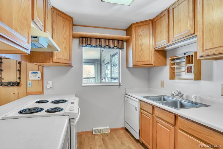 MLS Image #10 for 3177 s pagosa street,aurora, Colorado