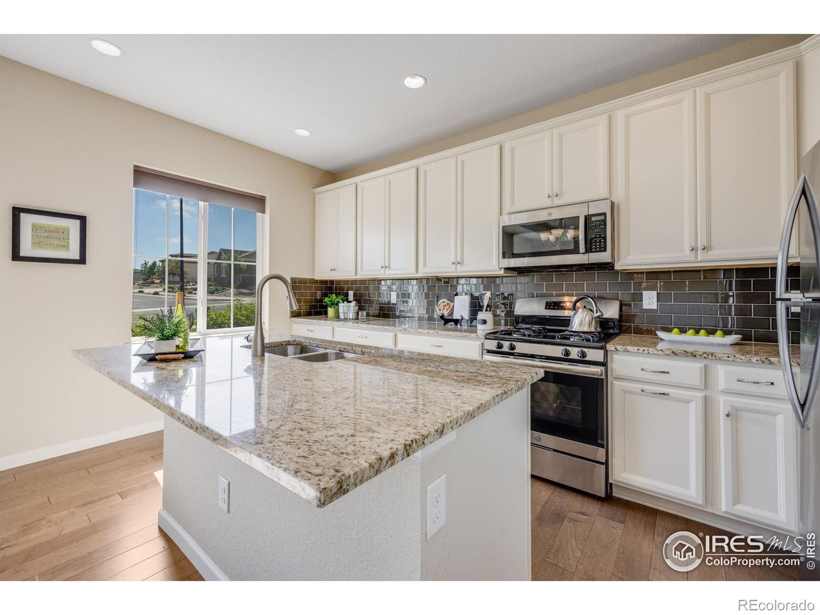 MLS Image #11 for 10821 n montane drive,broomfield, Colorado