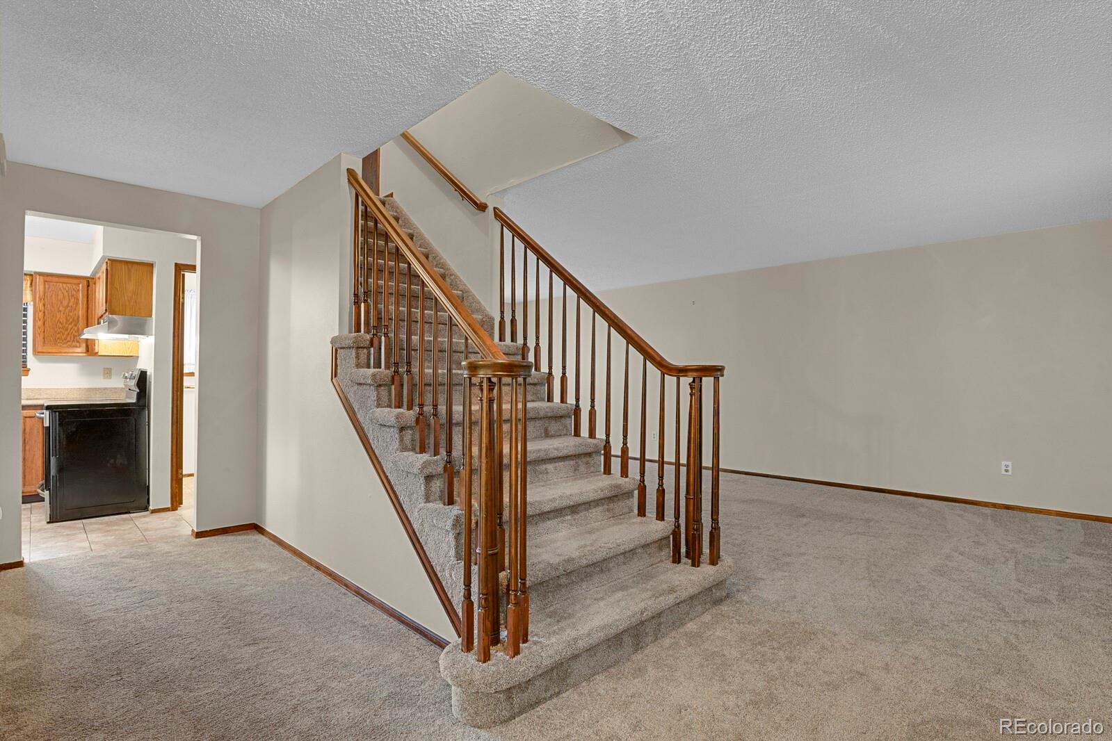 MLS Image #2 for 9690  orangewood drive,thornton, Colorado