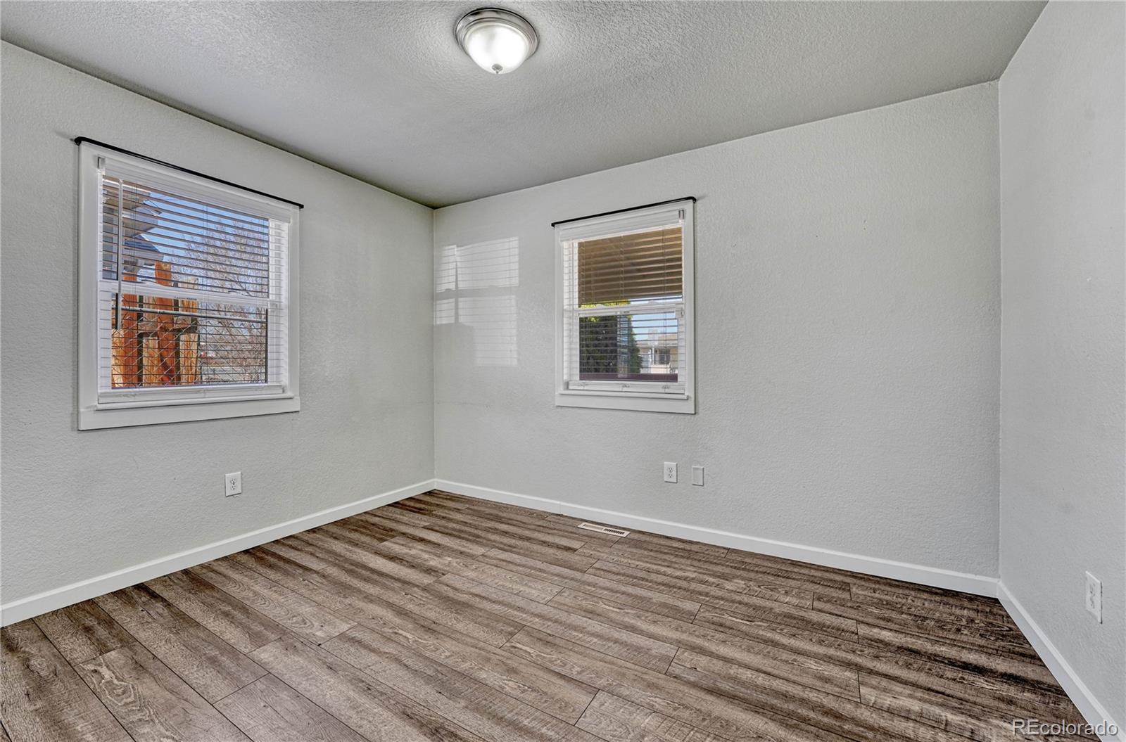 MLS Image #10 for 3090 w longfellow place,denver, Colorado