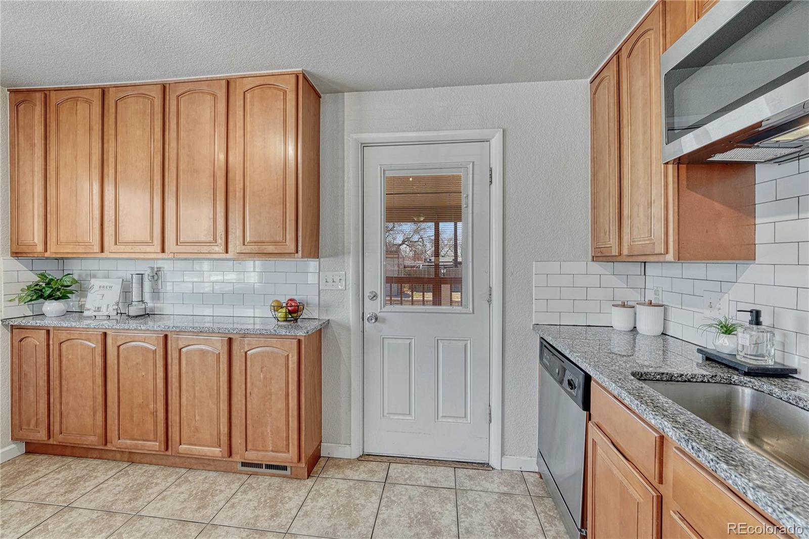 MLS Image #9 for 3090 w longfellow place,denver, Colorado