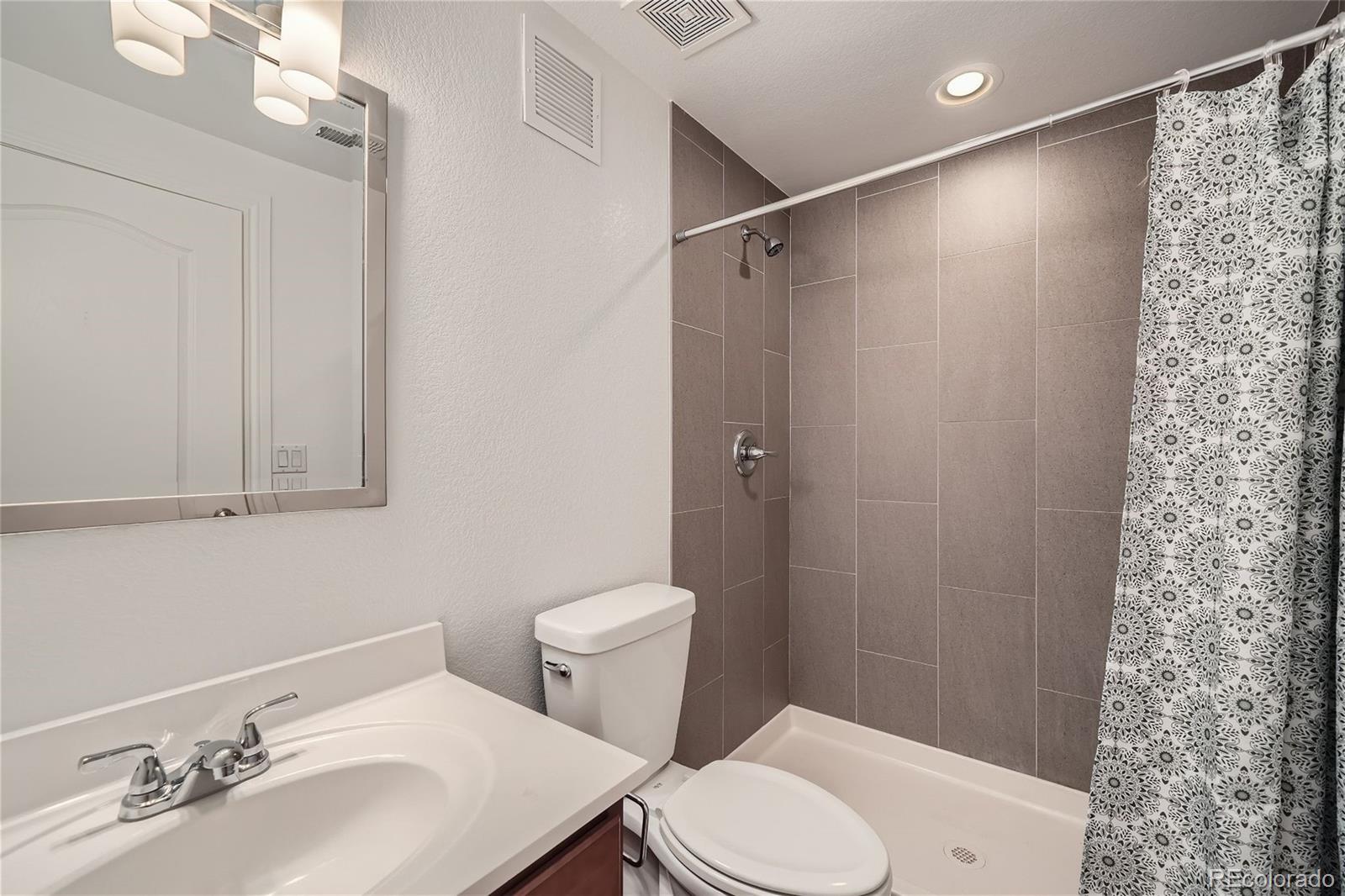 MLS Image #23 for 2925  alton court,denver, Colorado