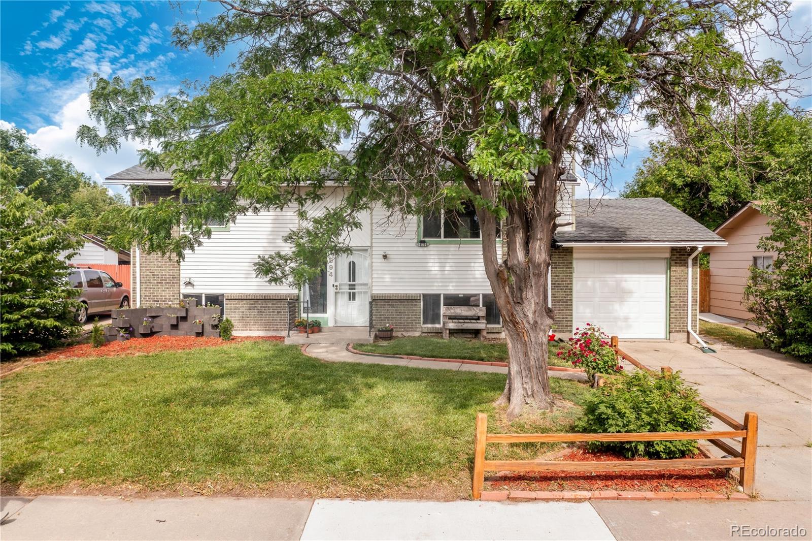 CMA Image for 894  nucla street,Aurora, Colorado