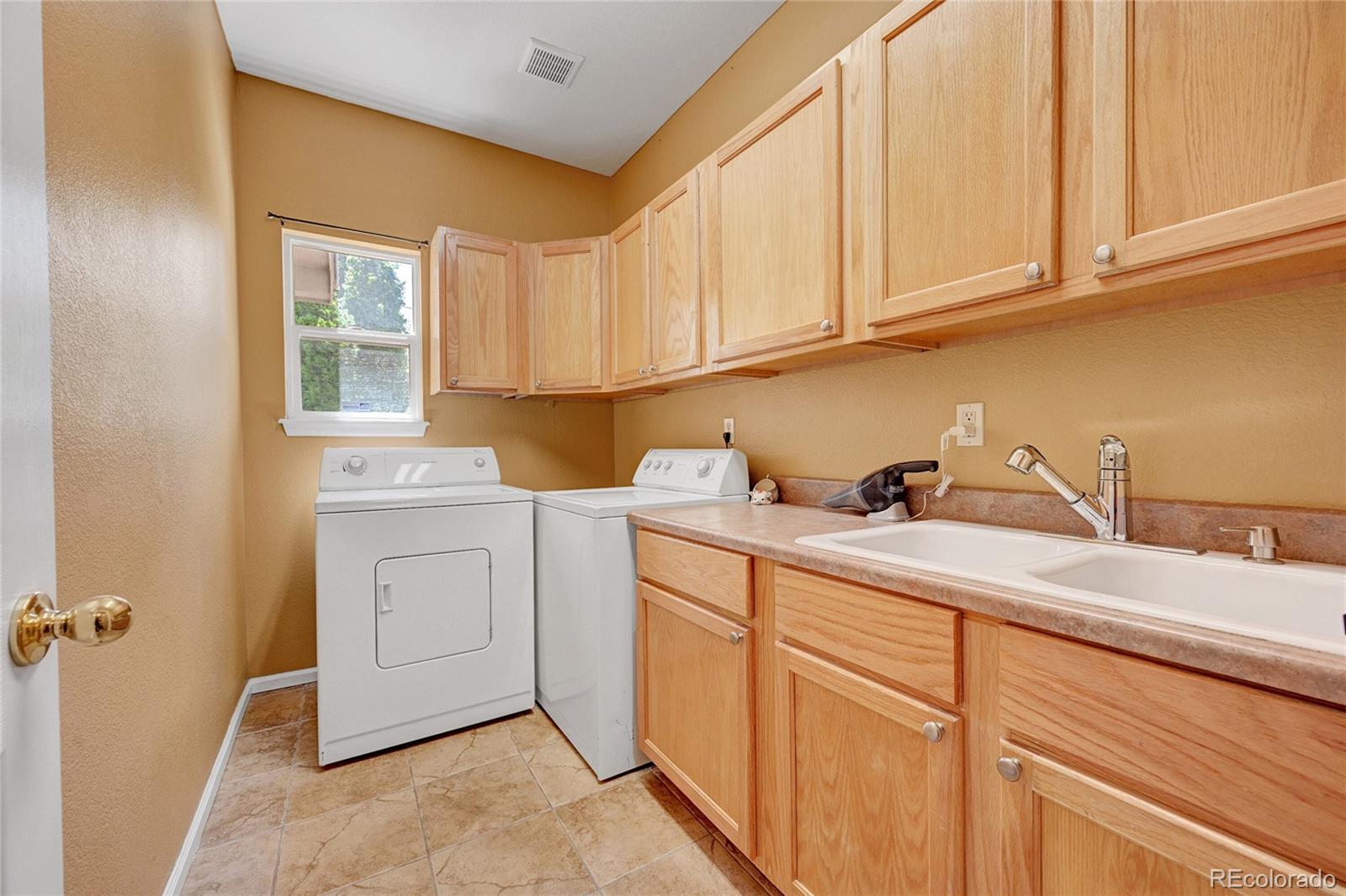 MLS Image #14 for 17275 e dewberry circle,parker, Colorado