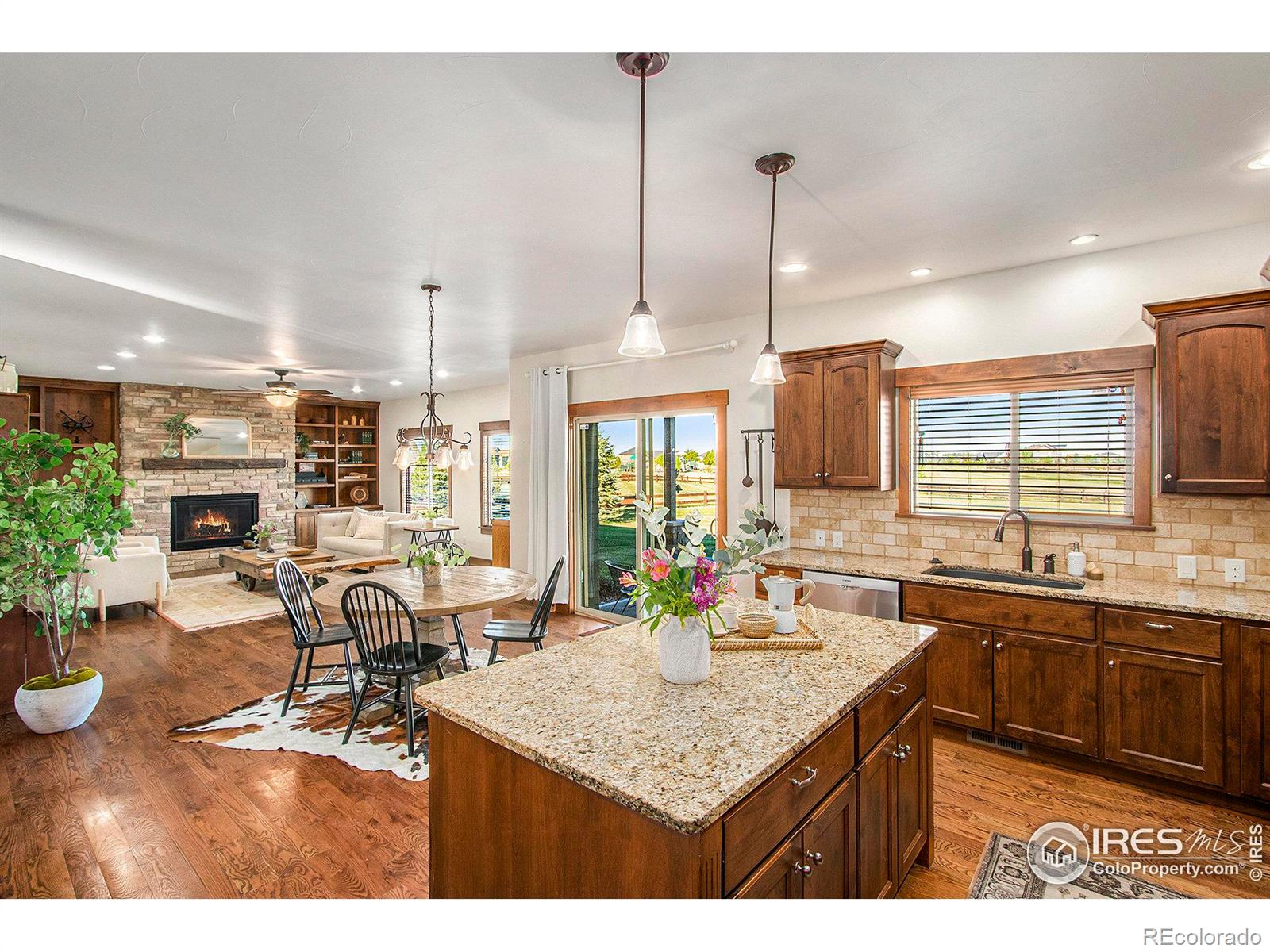 MLS Image #10 for 3072  majestic view drive,timnath, Colorado