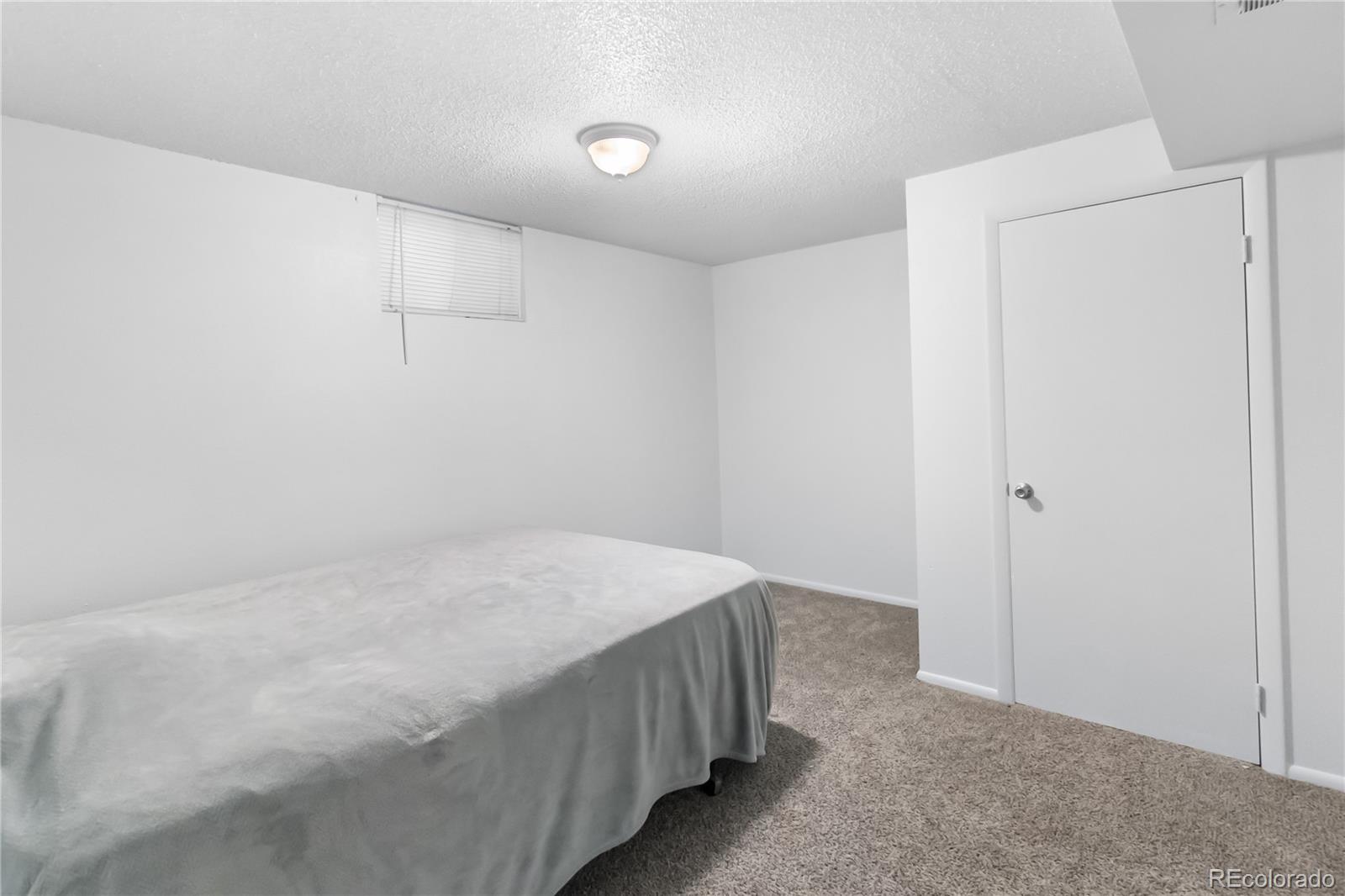 MLS Image #12 for 5501  altura street,denver, Colorado