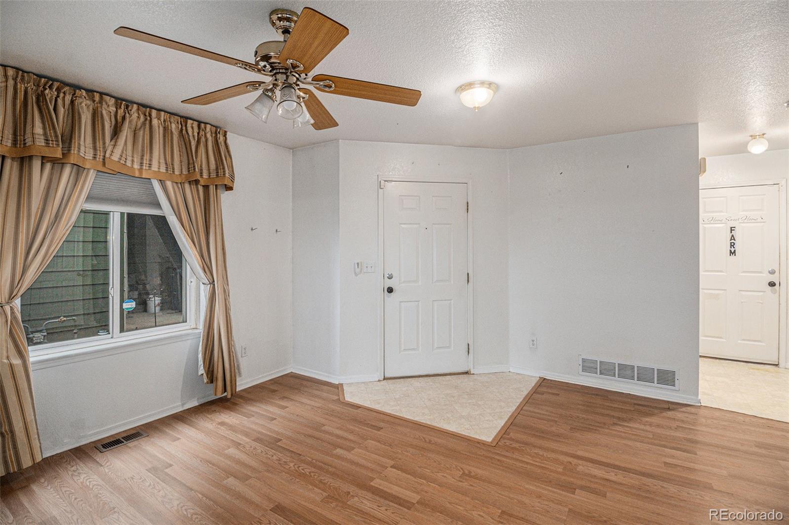 MLS Image #10 for 10756 e 96th place,commerce city, Colorado