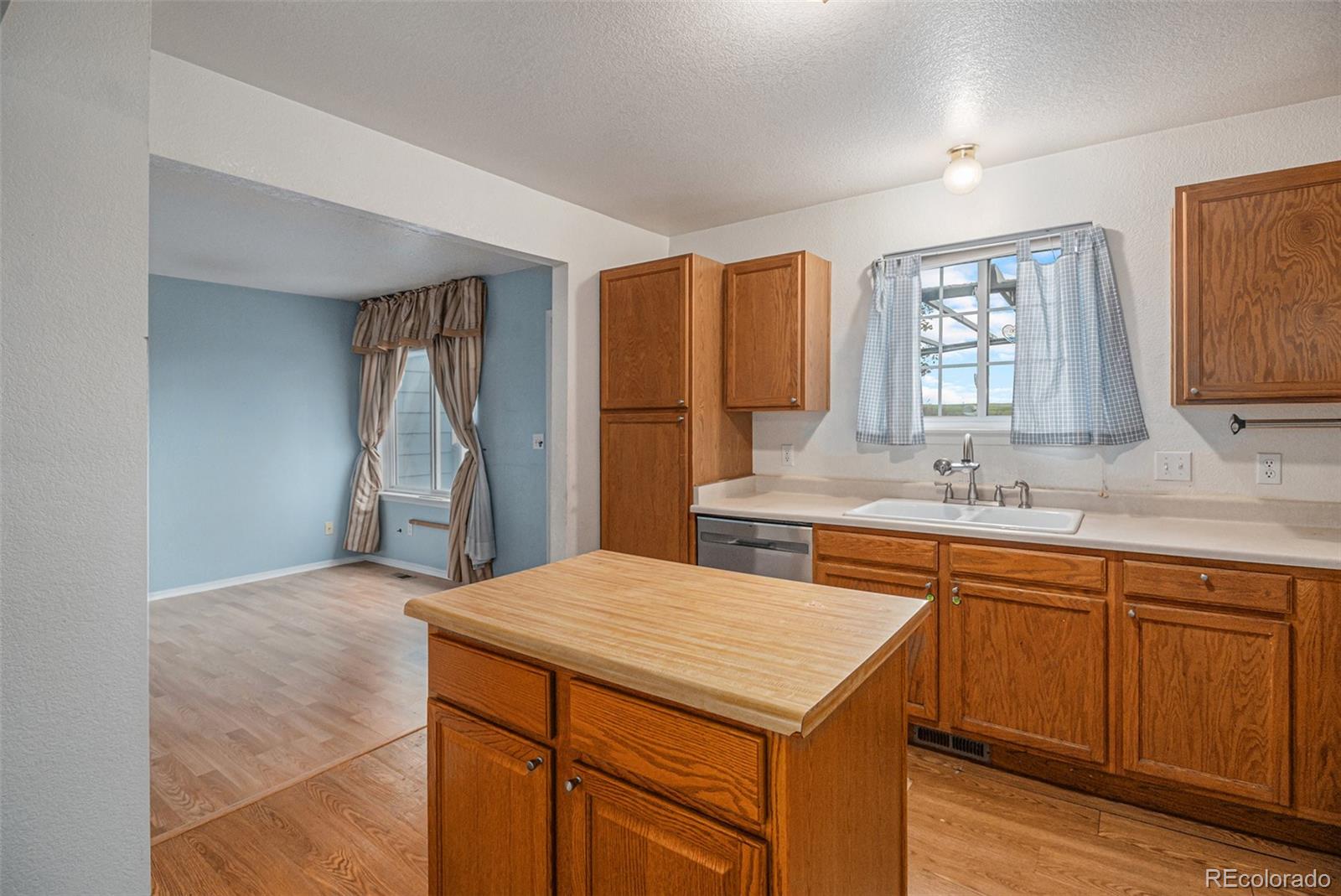 MLS Image #6 for 10756 e 96th place,commerce city, Colorado