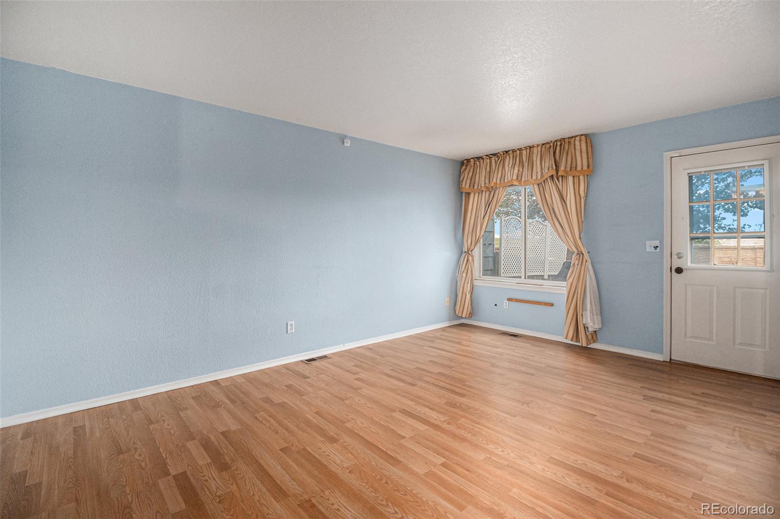 MLS Image #8 for 10756 e 96th place,commerce city, Colorado