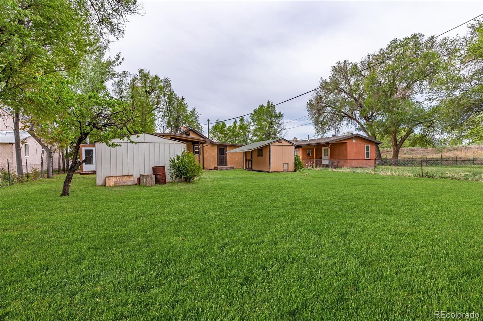 MLS Image #22 for 911  damson street,pueblo, Colorado