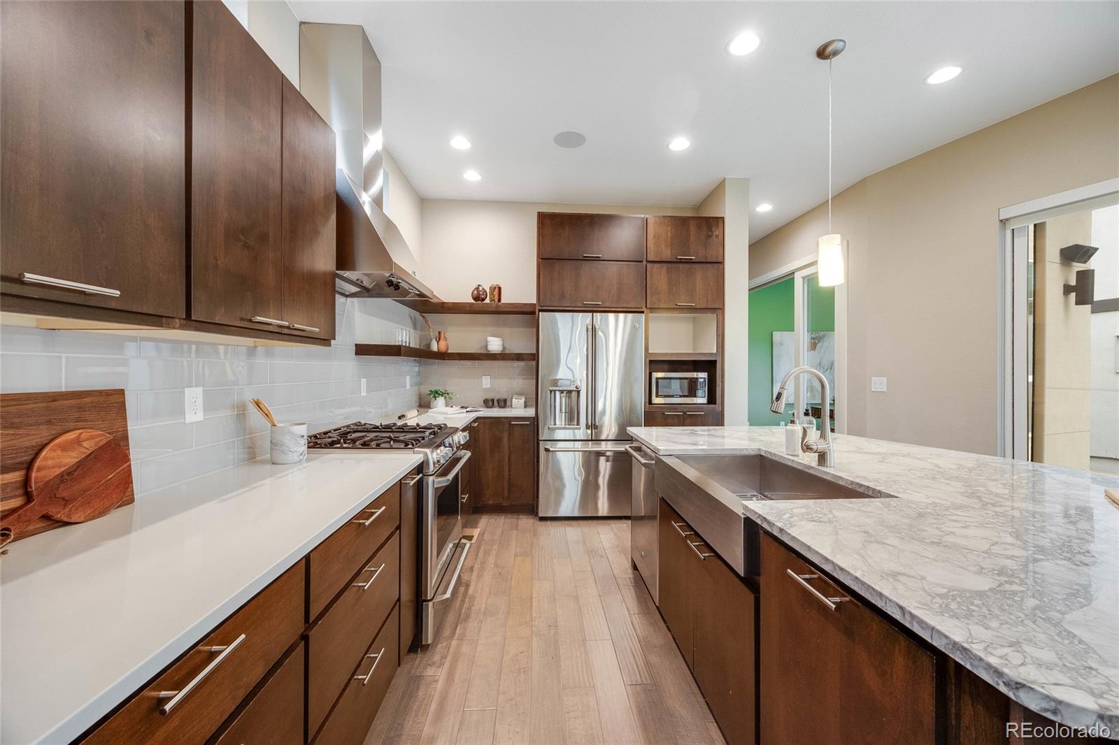 MLS Image #12 for 1985 w 67th place,denver, Colorado