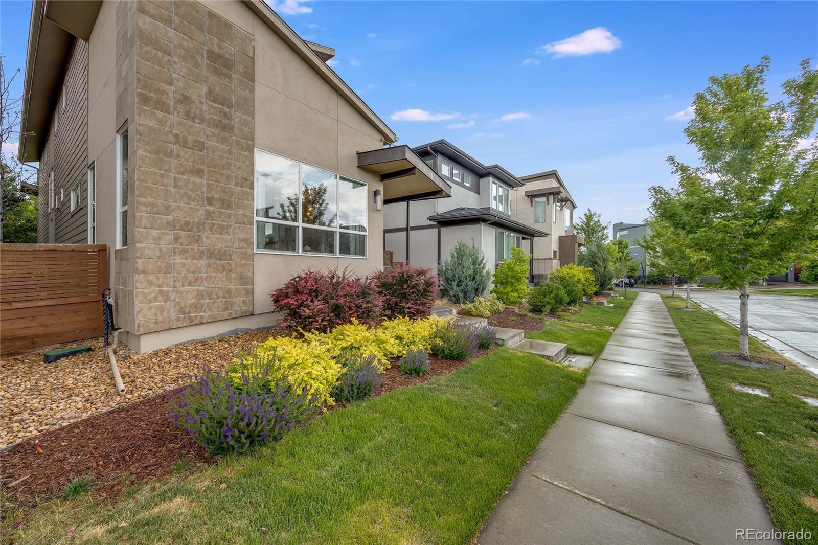 MLS Image #35 for 1985 w 67th place,denver, Colorado