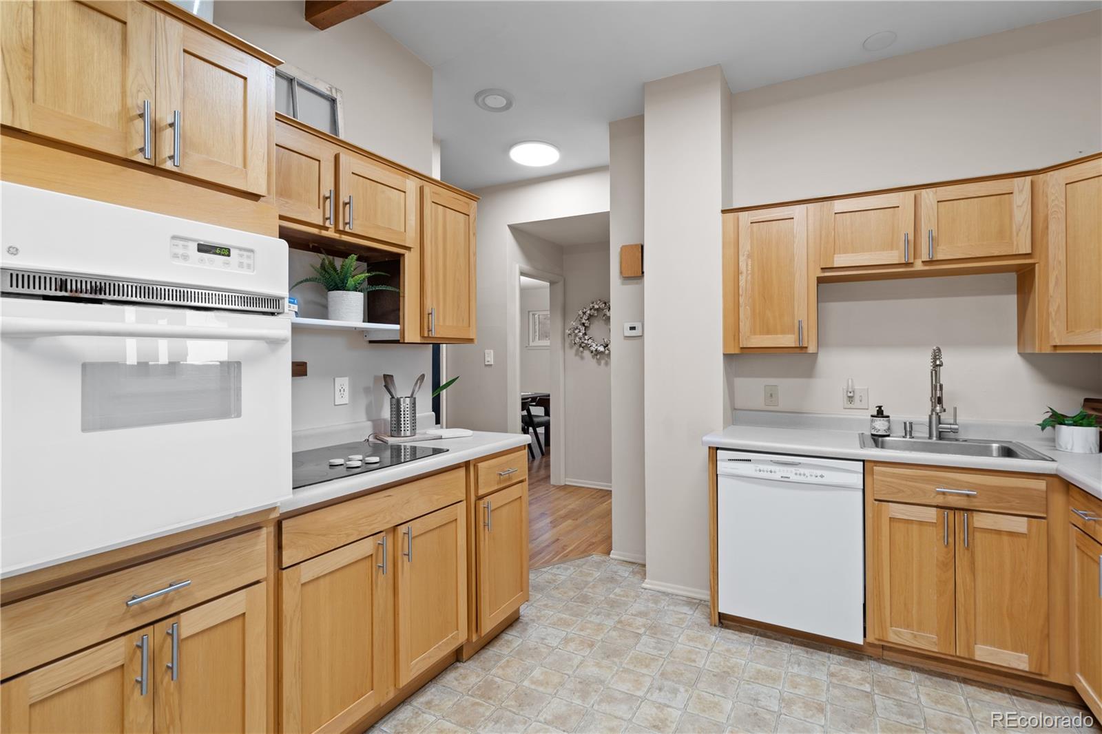 MLS Image #25 for 971  terrace circle,colorado springs, Colorado