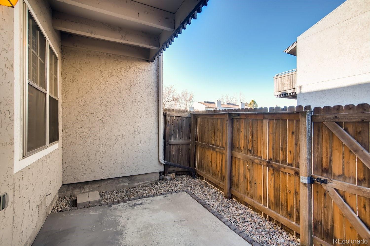 MLS Image #14 for 7165 s gaylord street,centennial, Colorado