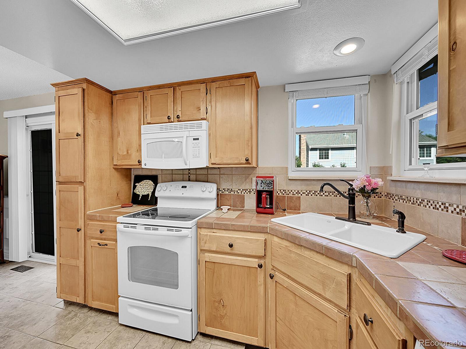 MLS Image #12 for 8291  jellison court,arvada, Colorado