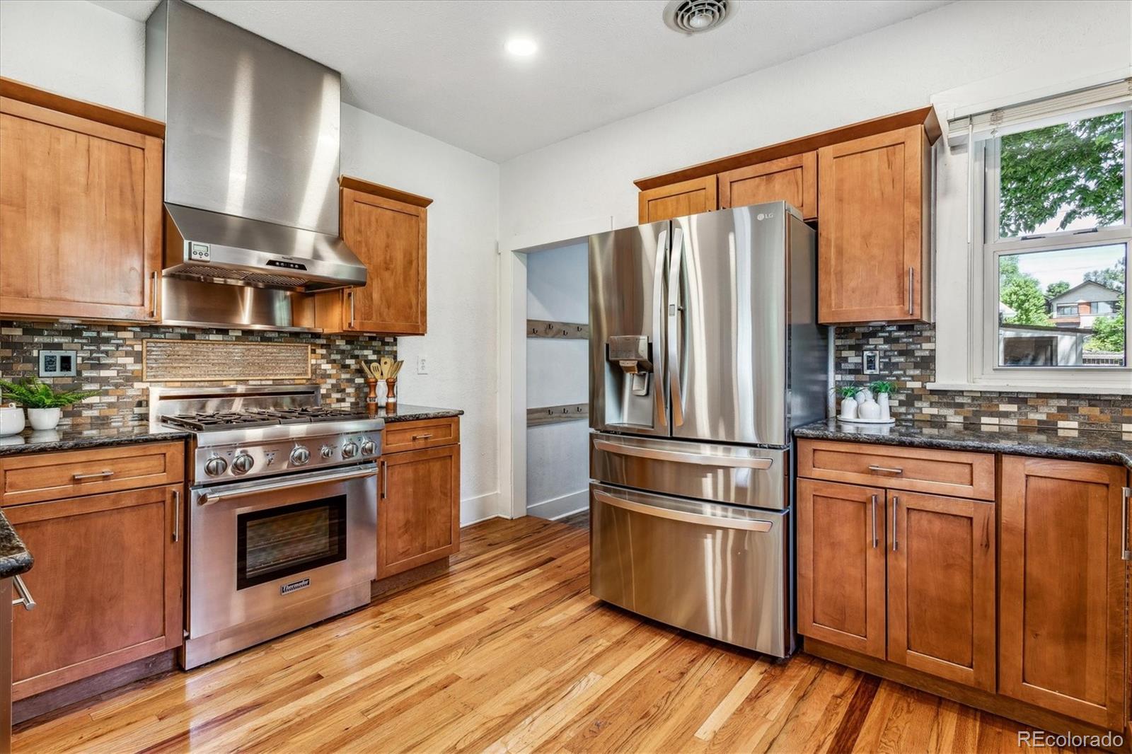 MLS Image #6 for 4535 w hayward place,denver, Colorado