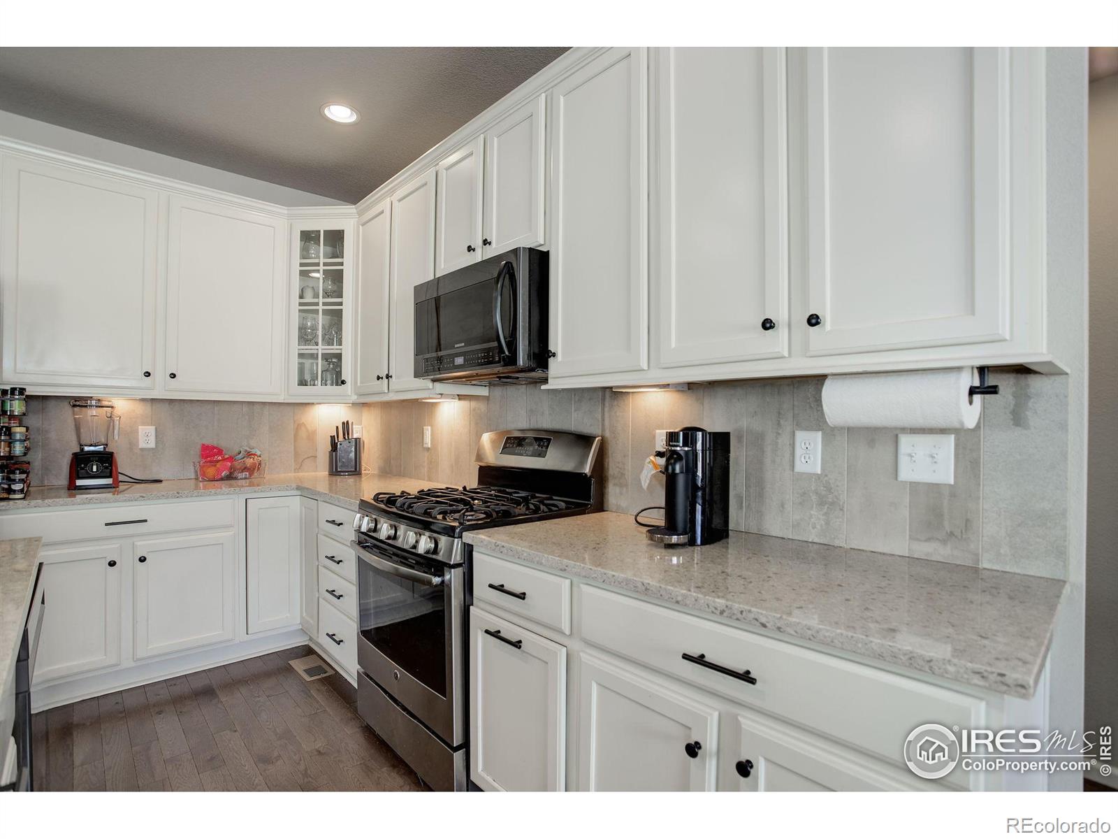 MLS Image #8 for 1329  bluemoon drive,longmont, Colorado