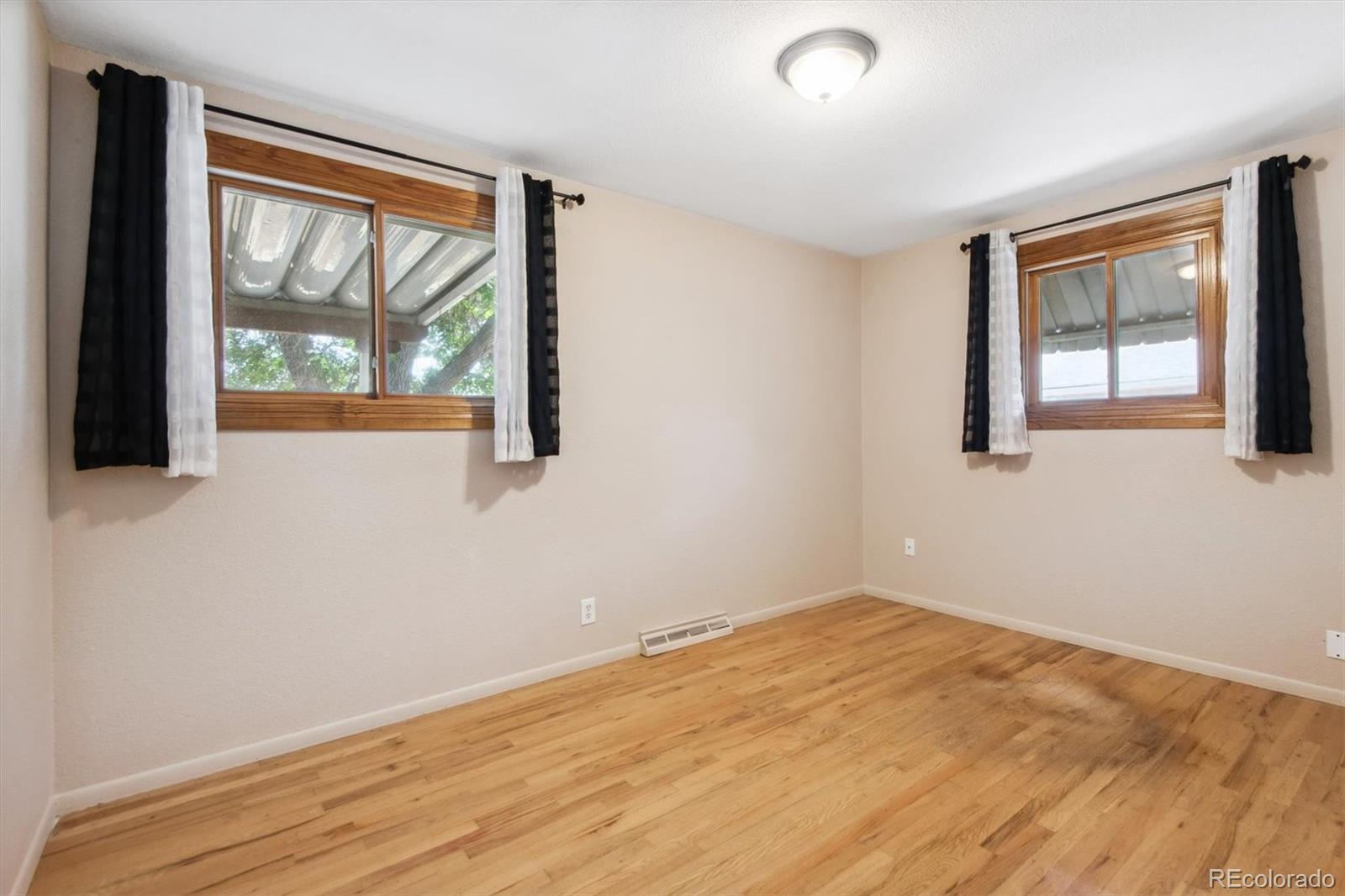 MLS Image #10 for 7829  tejon street,denver, Colorado