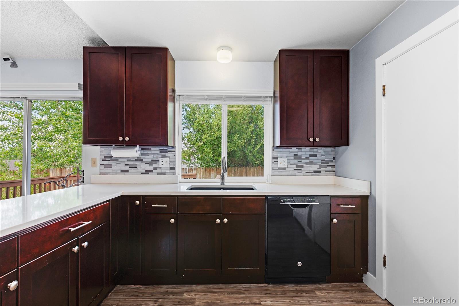 MLS Image #12 for 21563 e powers place,centennial, Colorado