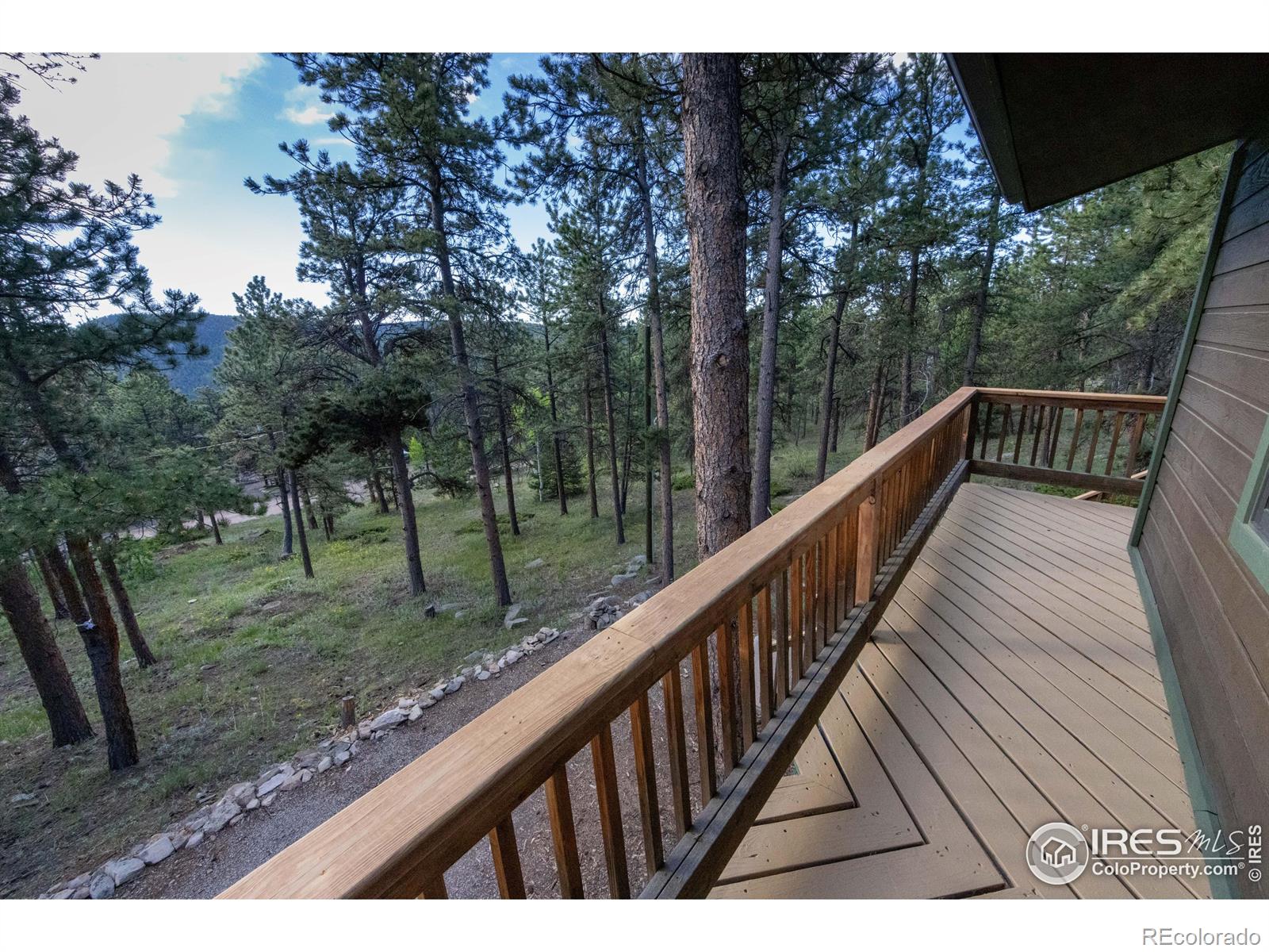 MLS Image #5 for 418  ridge road,ward, Colorado