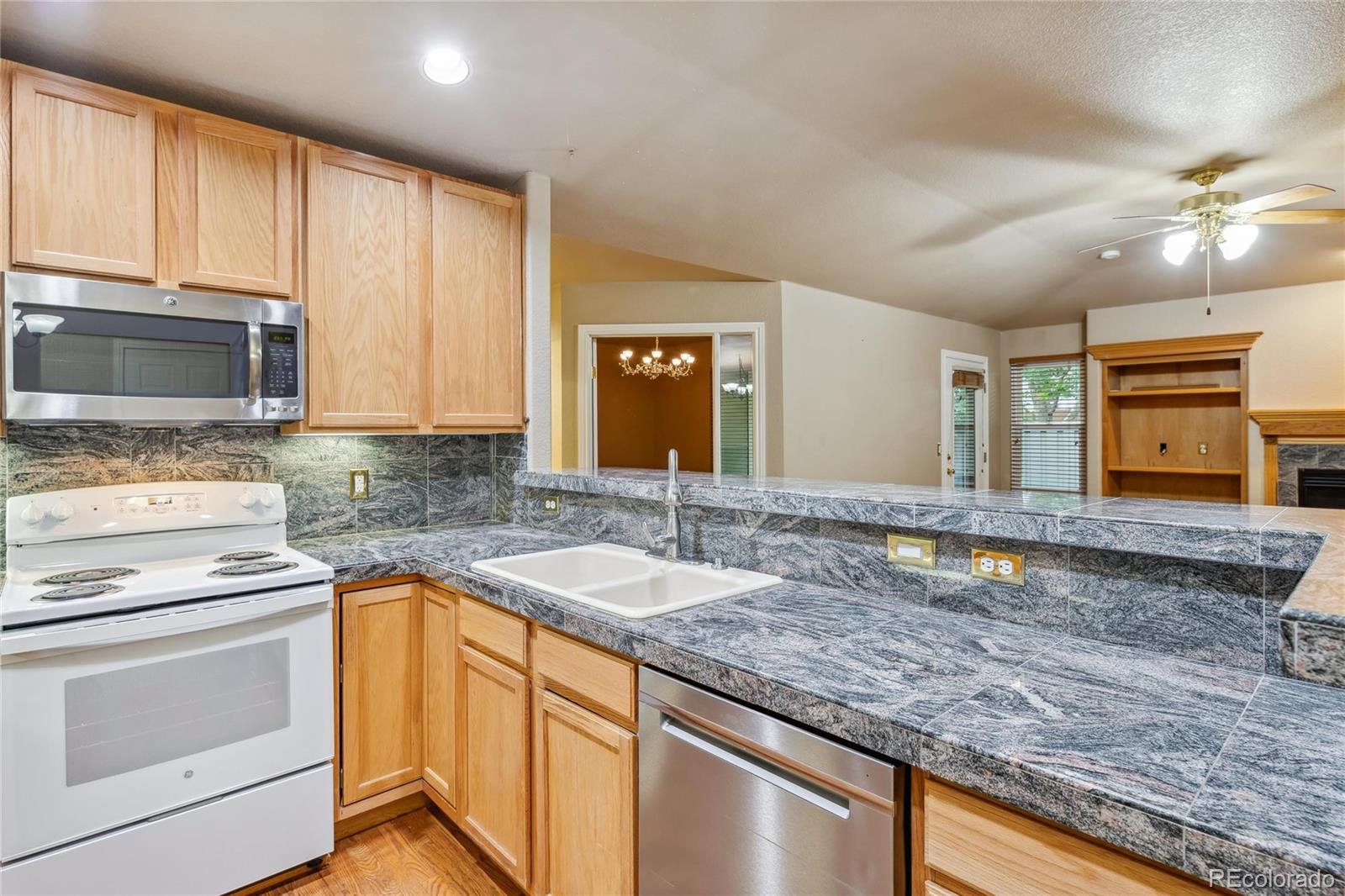 MLS Image #8 for 18021  aprils way,parker, Colorado