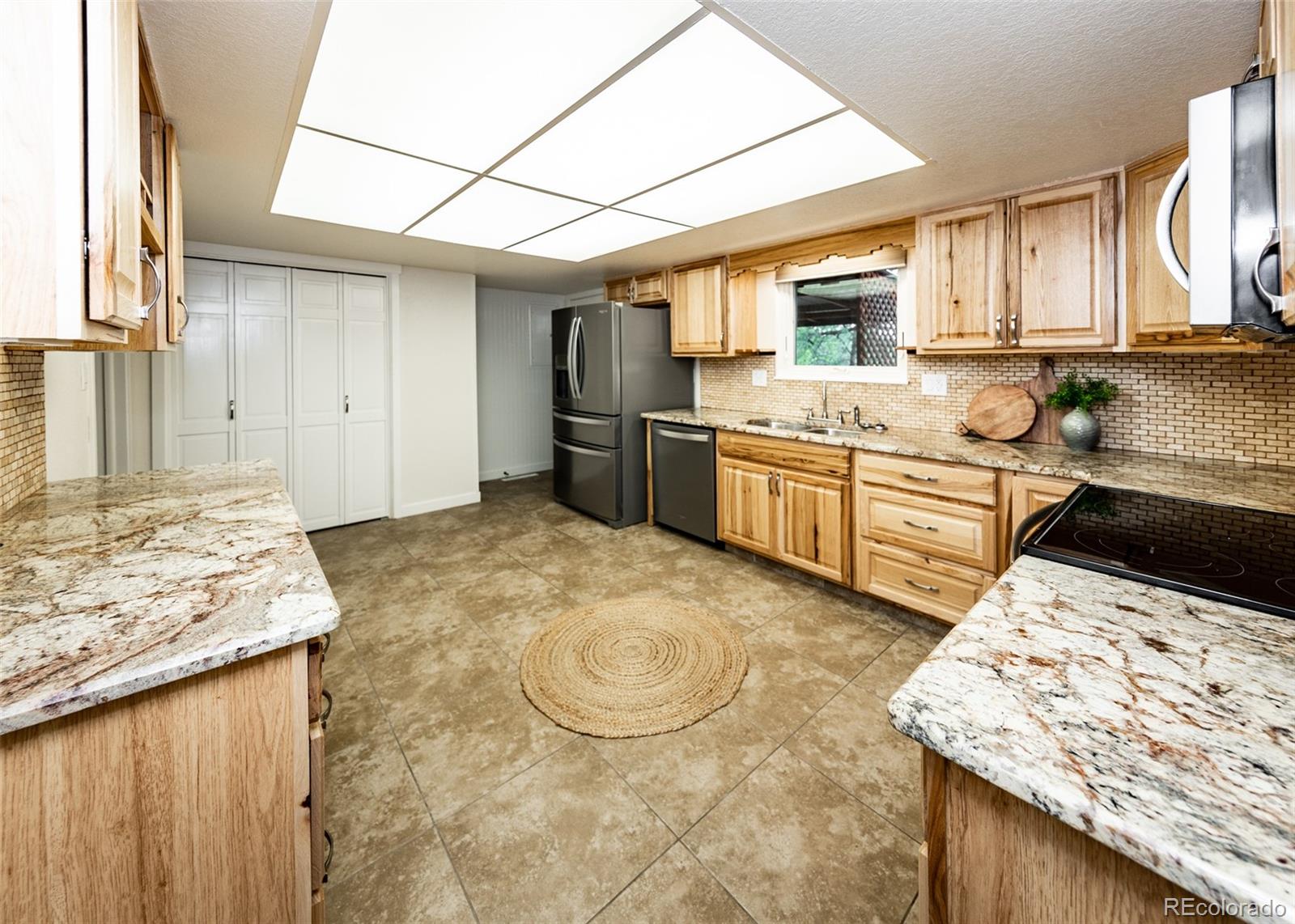 MLS Image #14 for 181  dolomite drive,colorado springs, Colorado