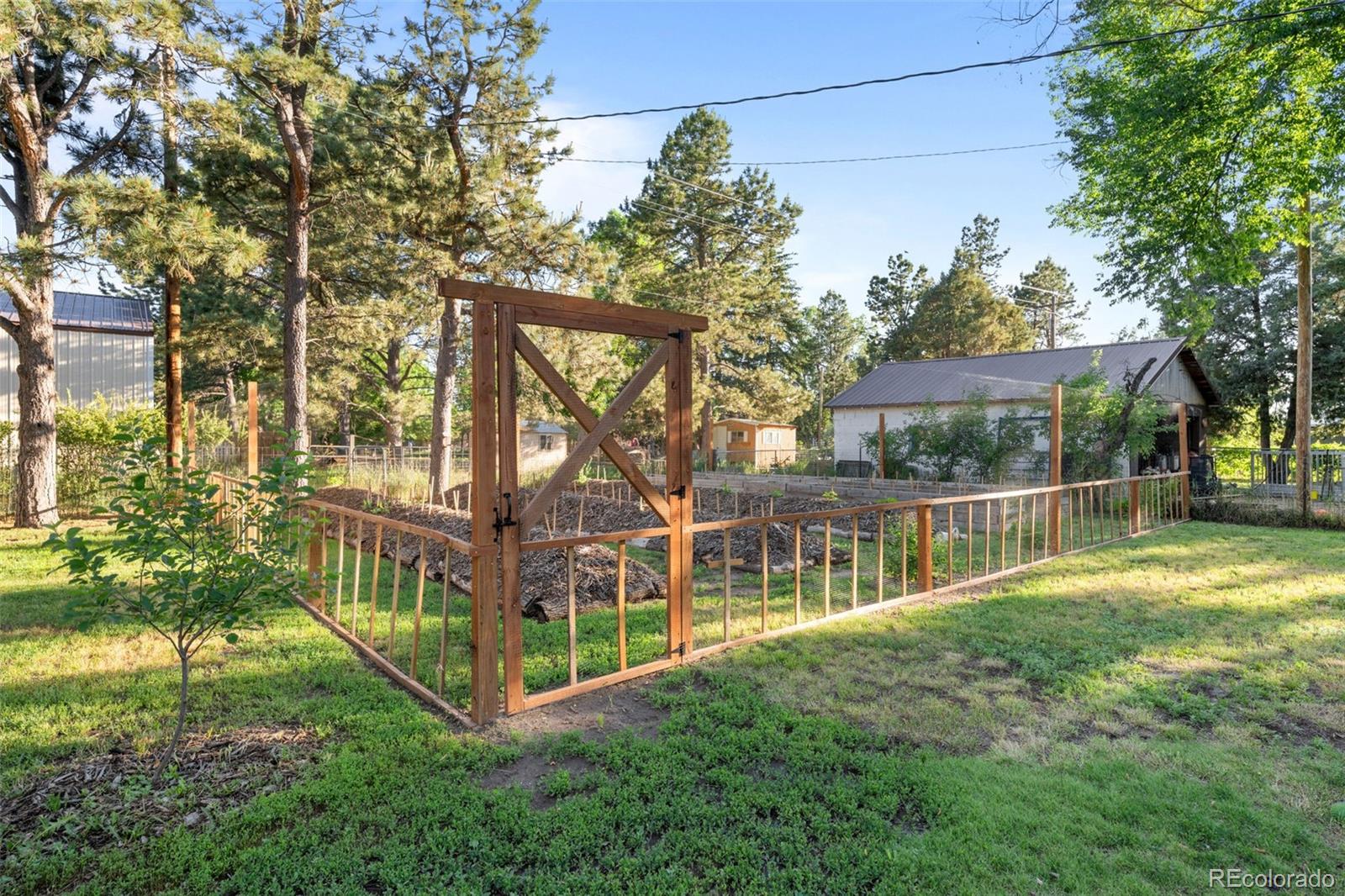 MLS Image #37 for 422  comanche street,kiowa, Colorado