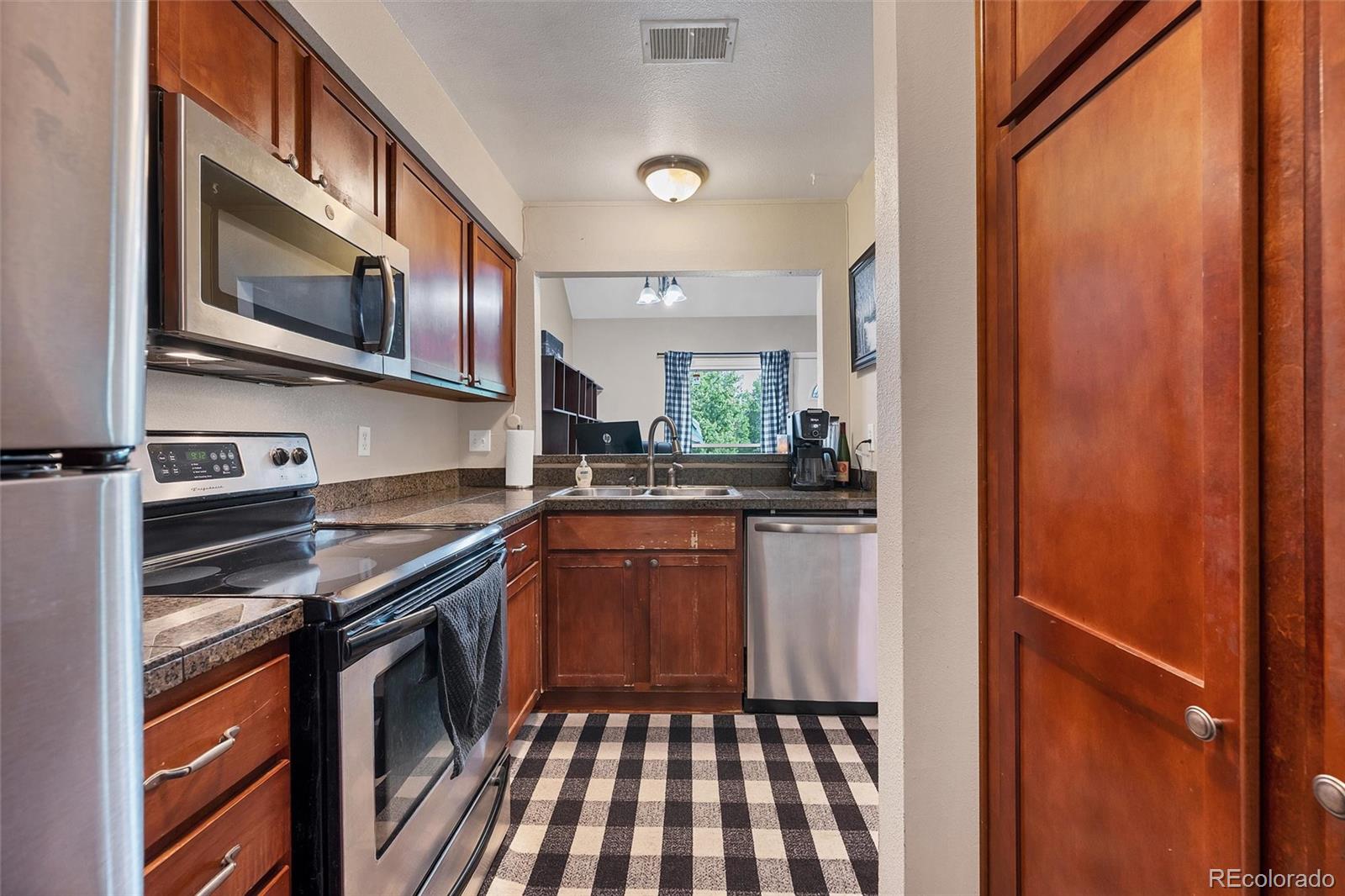 MLS Image #14 for 1336 s dillon way,aurora, Colorado