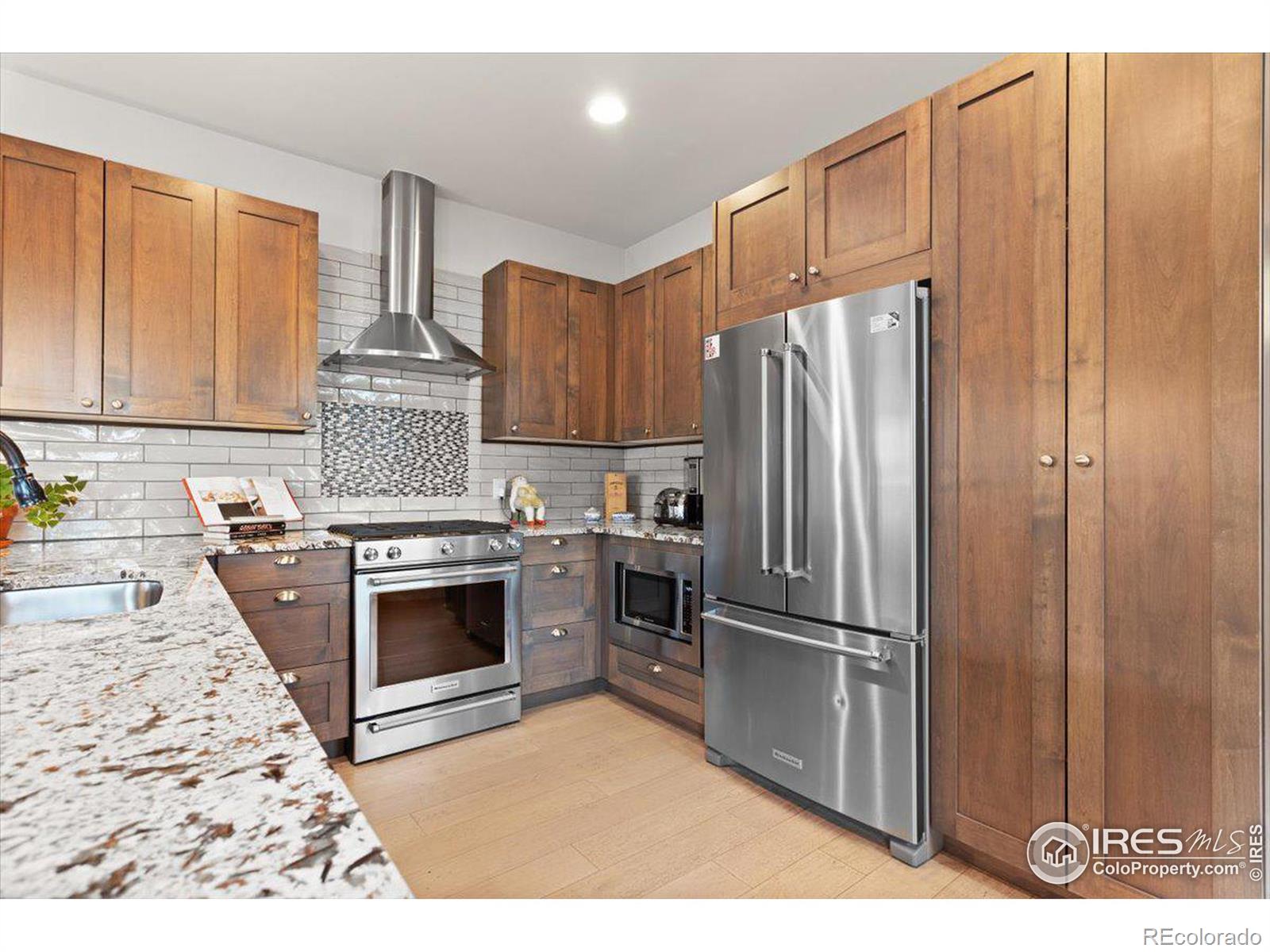 MLS Image #10 for 1646  winona court,denver, Colorado