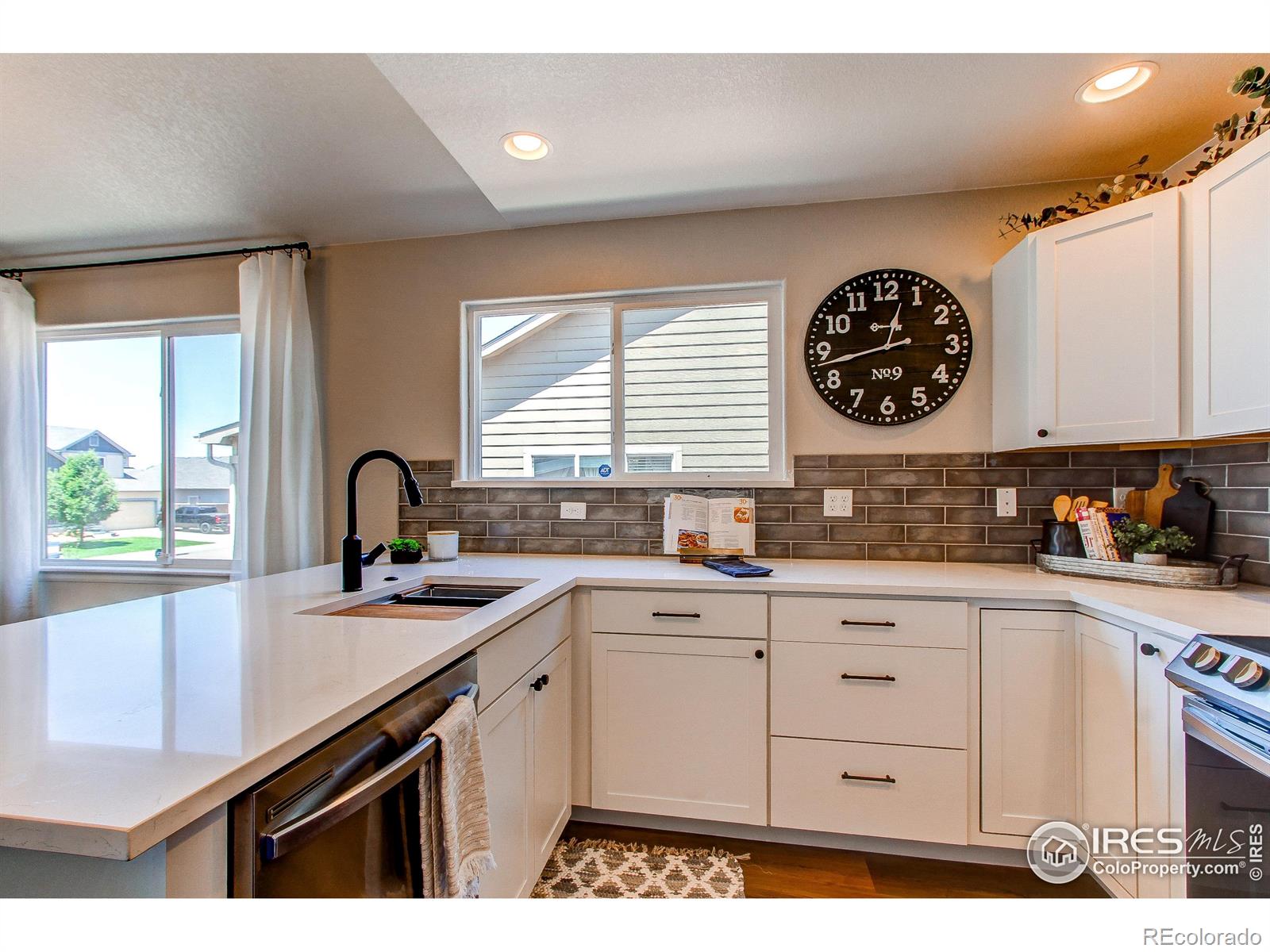 MLS Image #4 for 2940  aspen avenue,greeley, Colorado