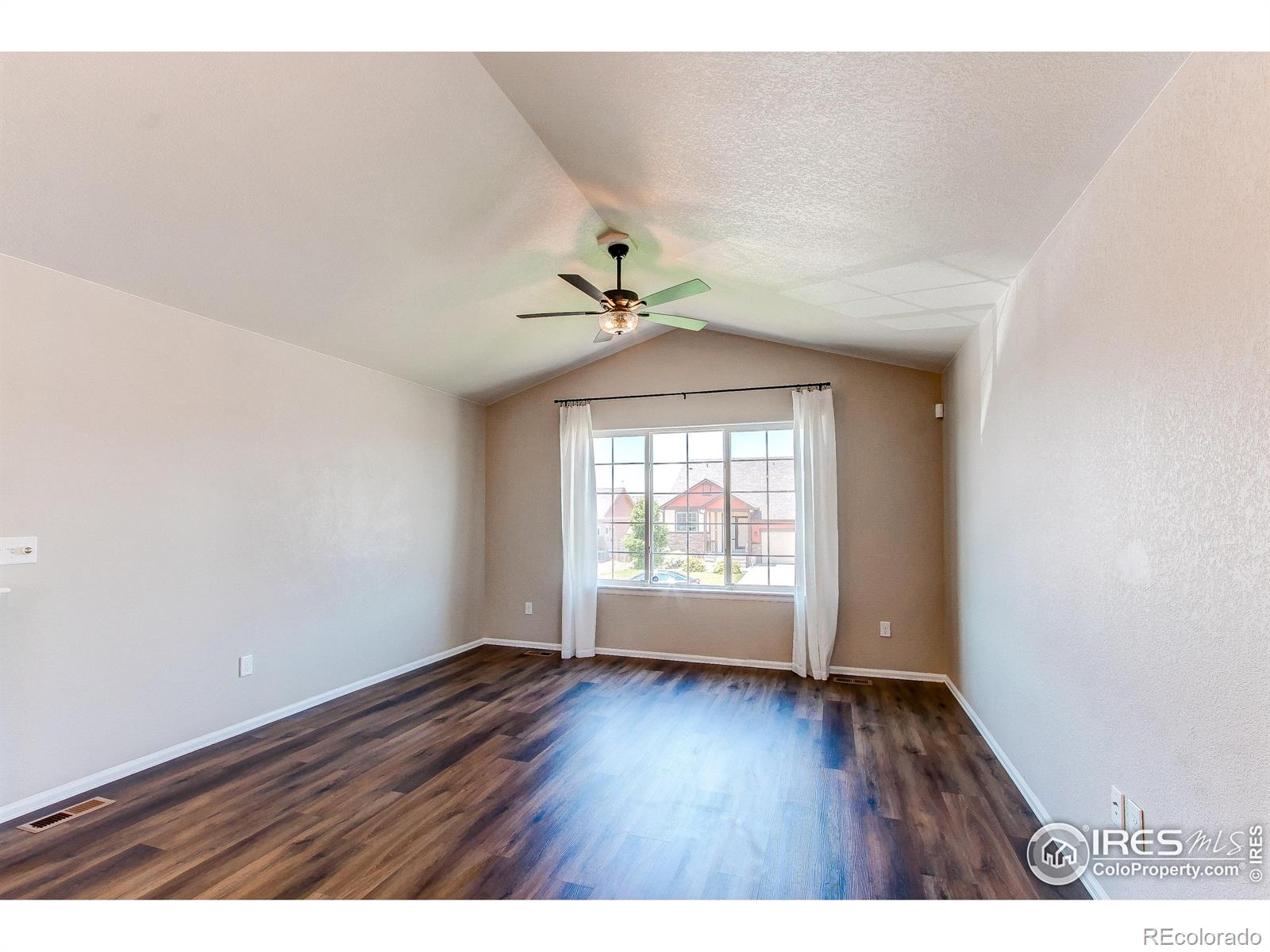 MLS Image #8 for 2940  aspen avenue,greeley, Colorado