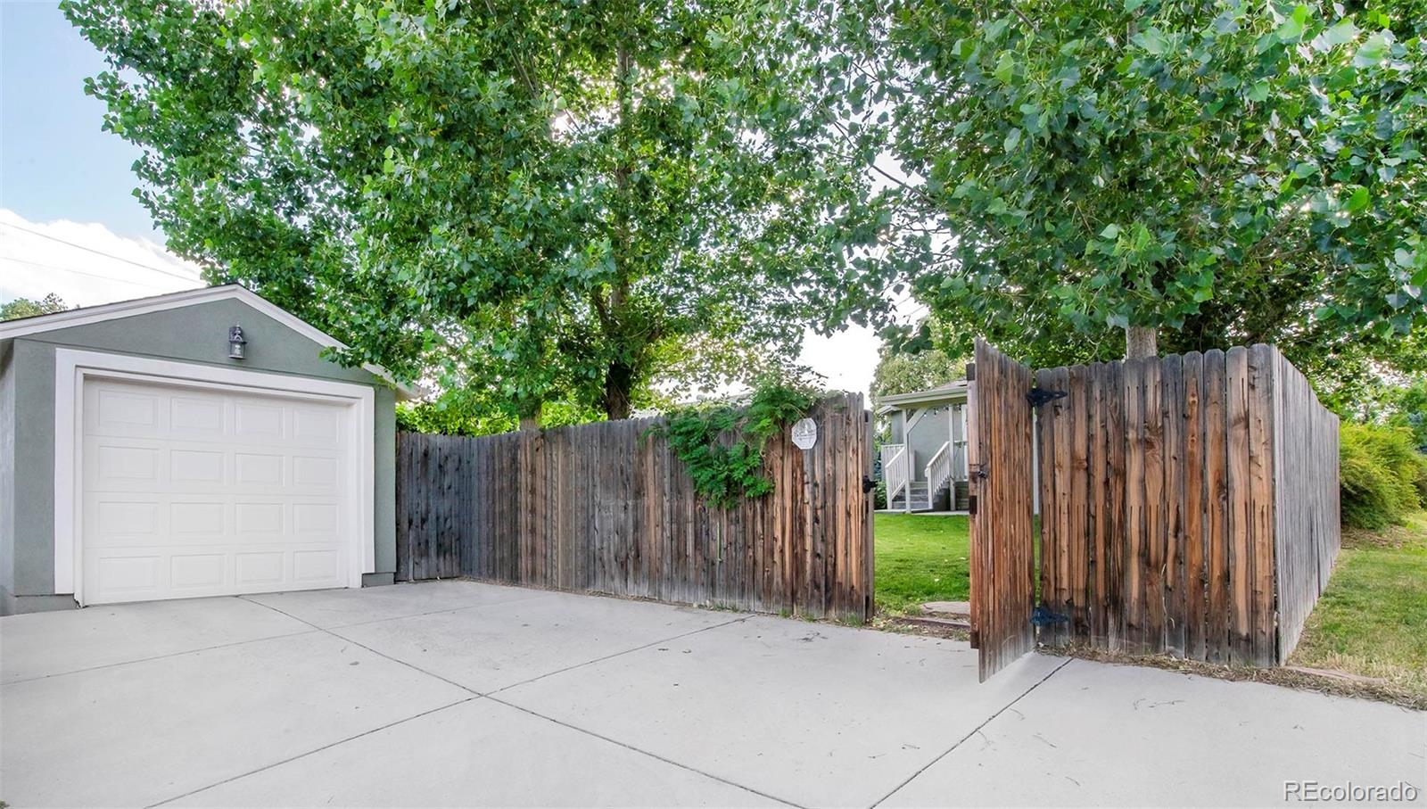 MLS Image #26 for 4694  eliot street,denver, Colorado