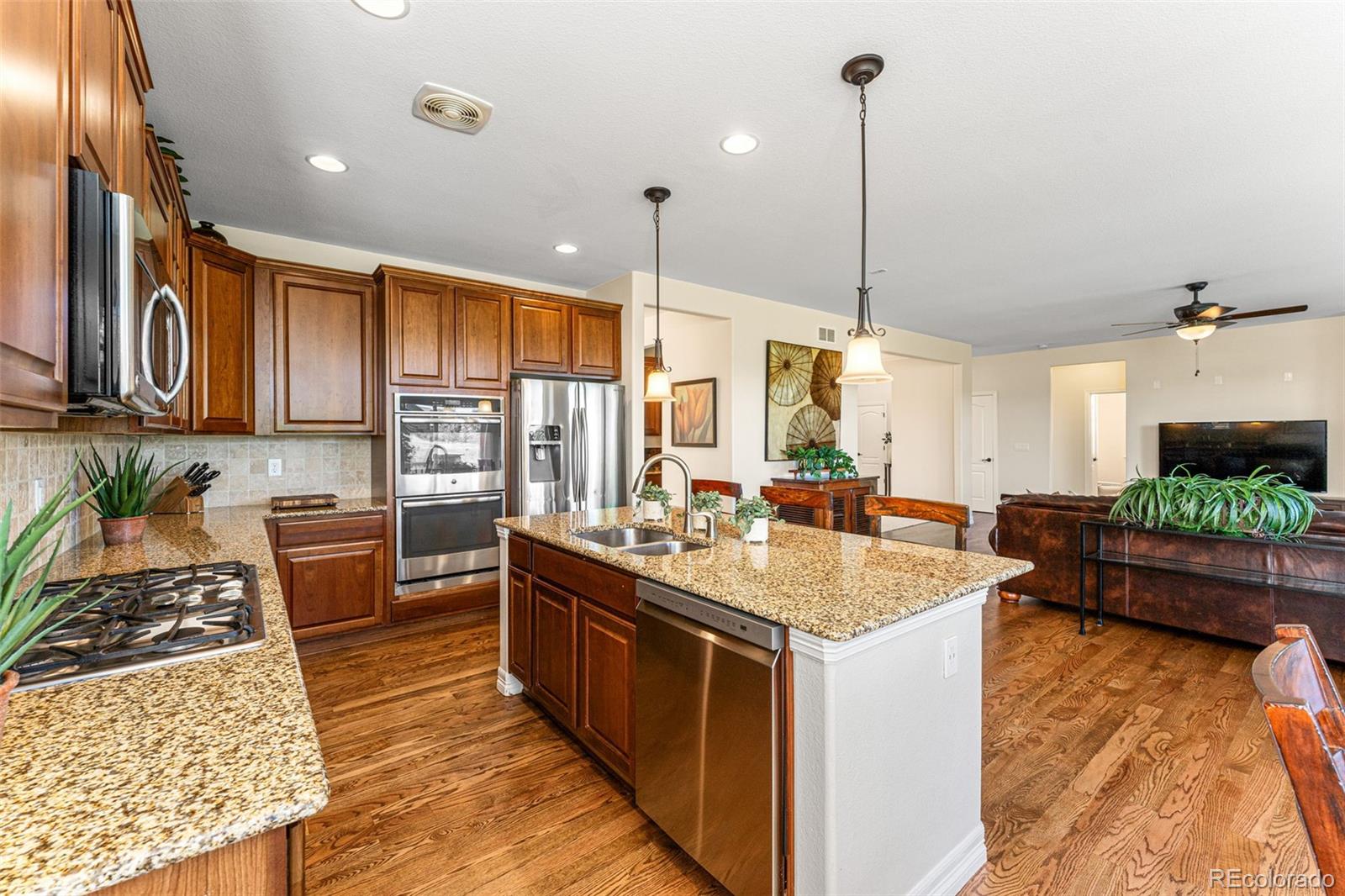 MLS Image #15 for 6033 s little river way,aurora, Colorado