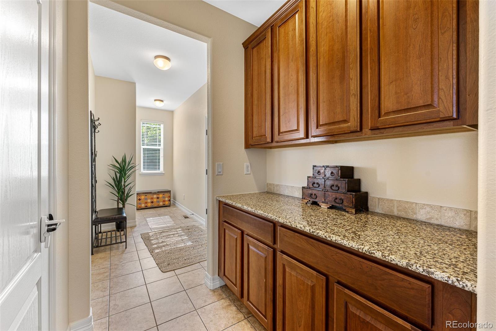 MLS Image #19 for 6033 s little river way,aurora, Colorado