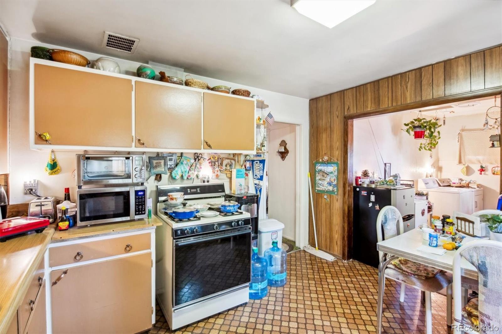 MLS Image #12 for 830  victor street,aurora, Colorado