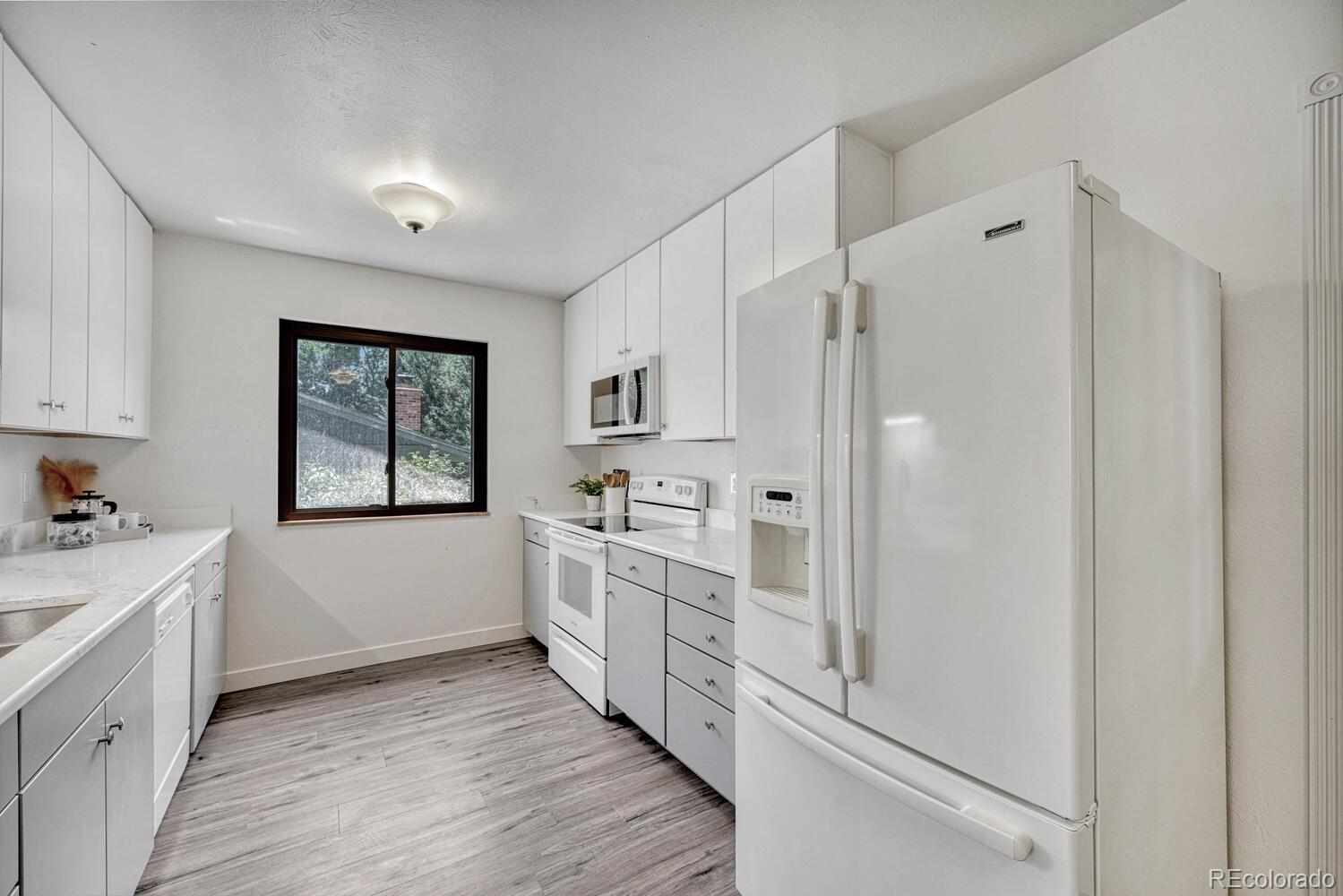 MLS Image #12 for 105  pinon street,broomfield, Colorado